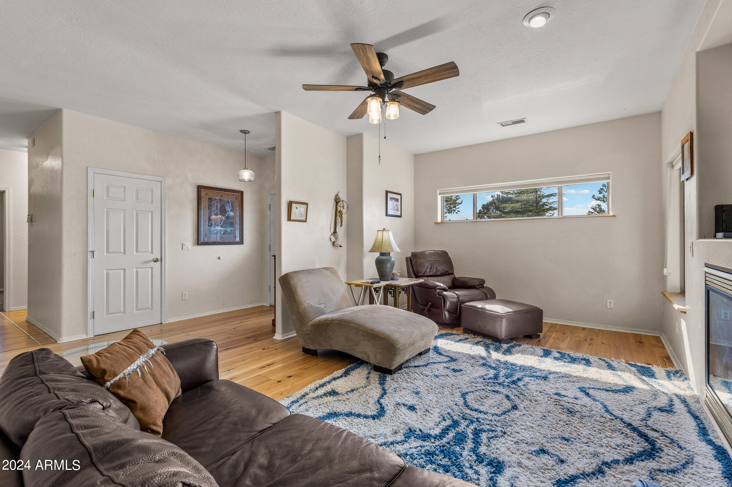 270 OAK CREEK Boulevard