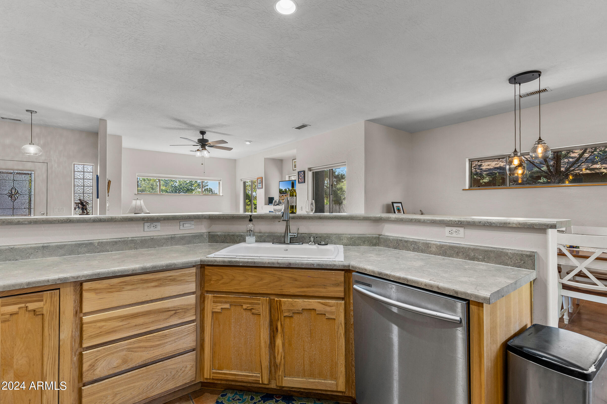 270 OAK CREEK Boulevard