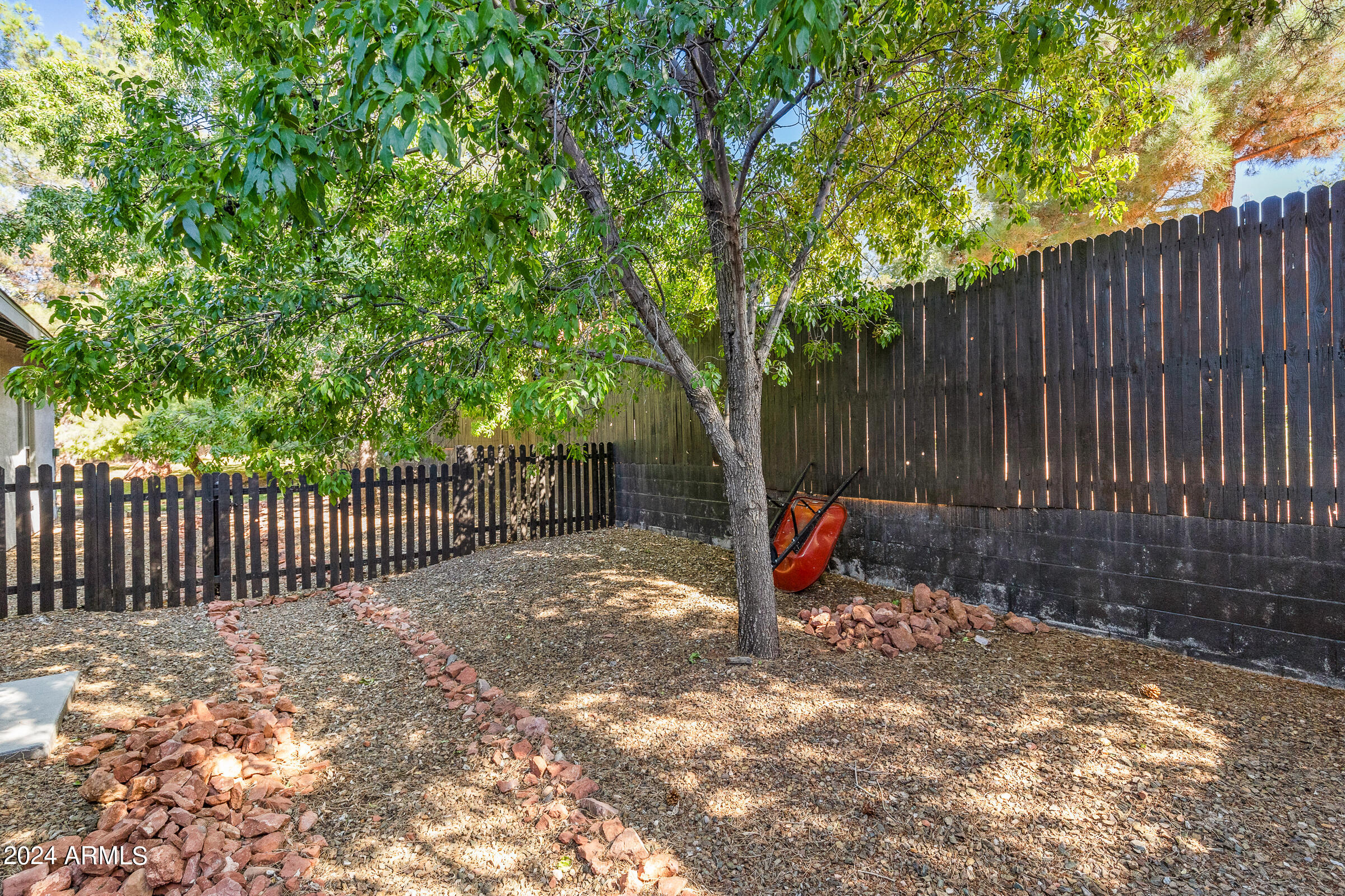 270 OAK CREEK Boulevard