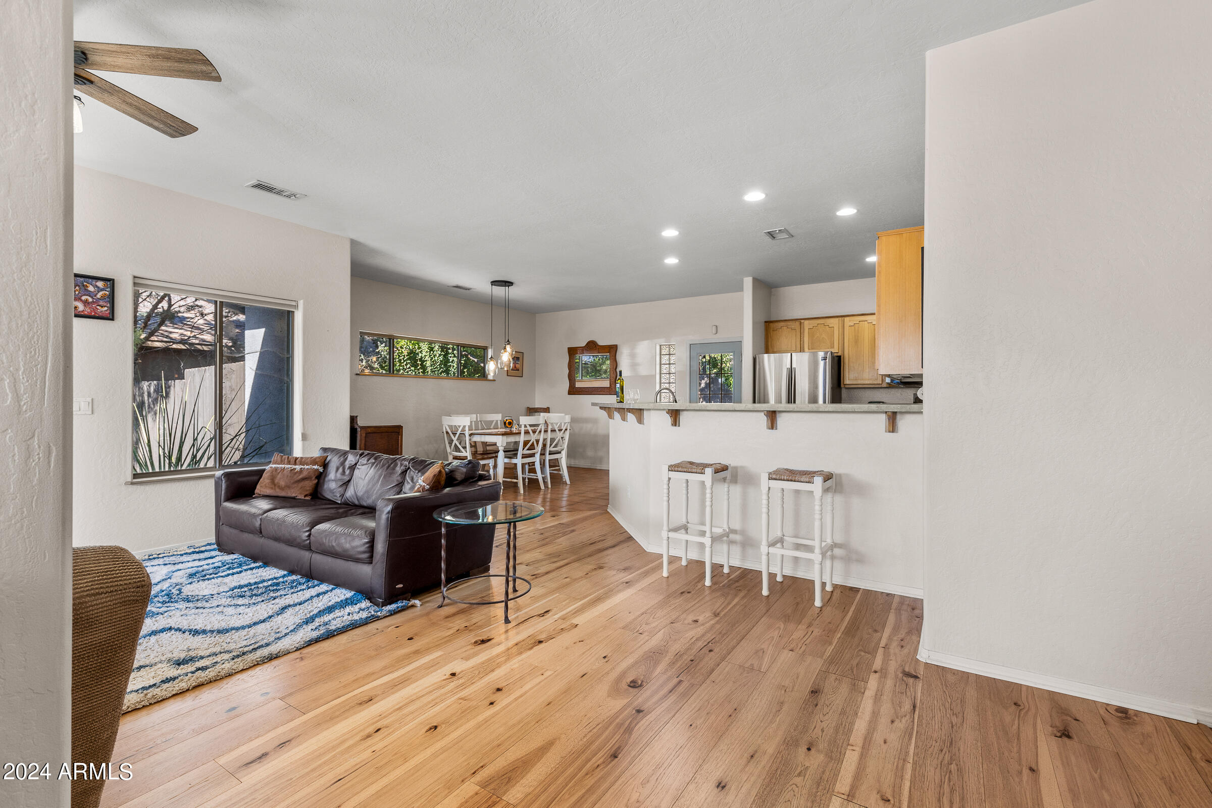 270 OAK CREEK Boulevard