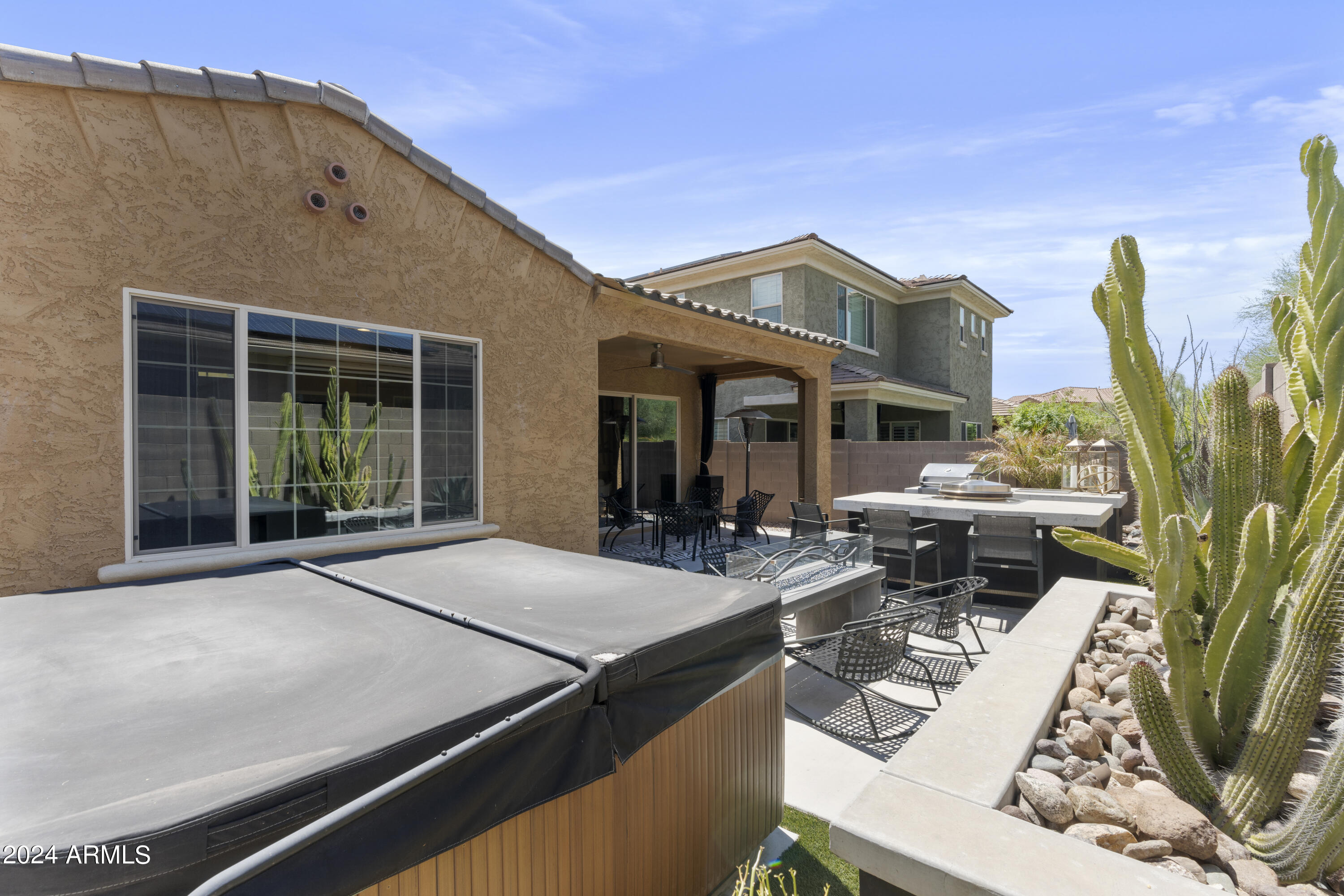 4522 E Vista Bonita Drive