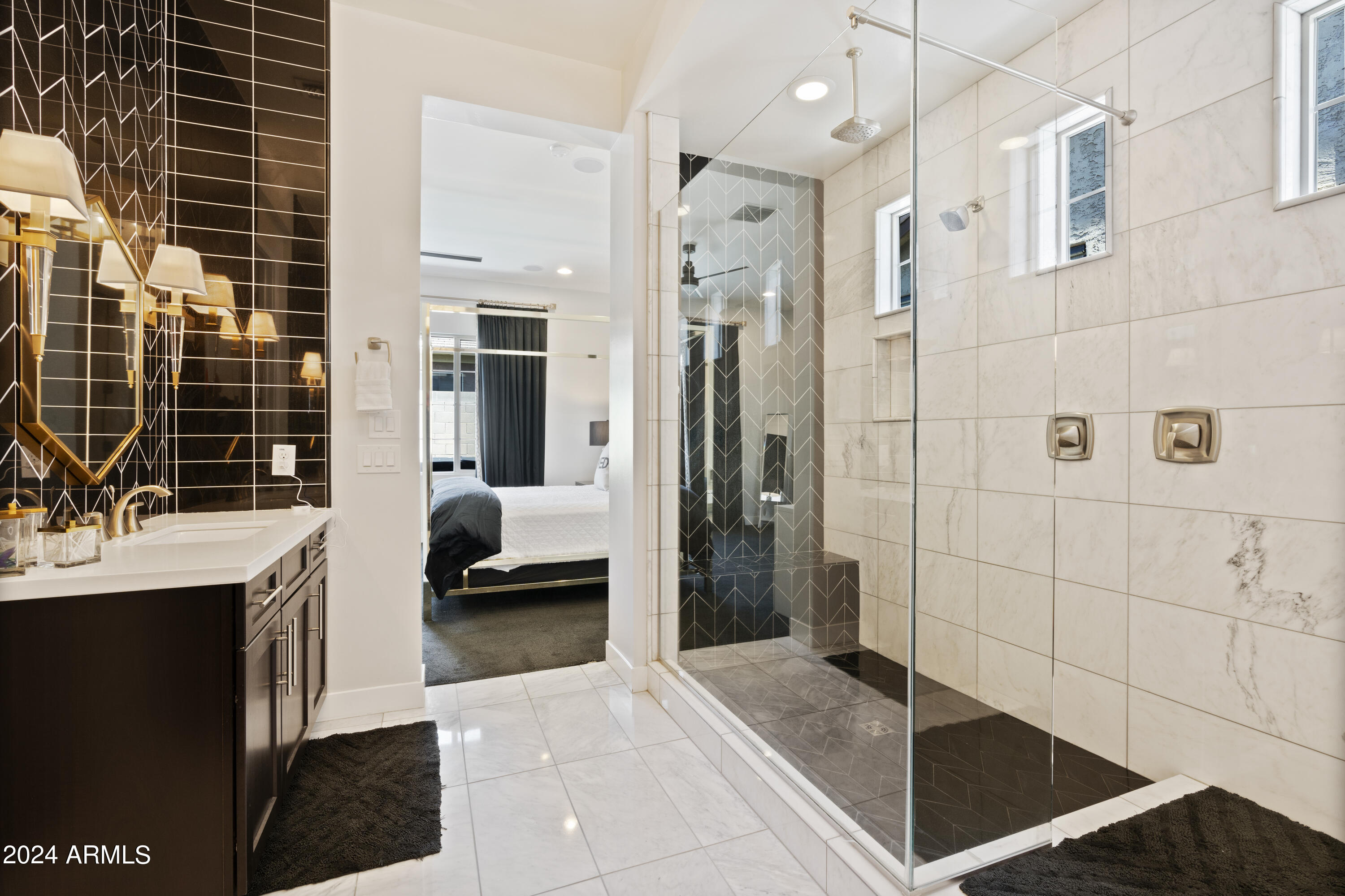 4522 E Vista Bonita Drive