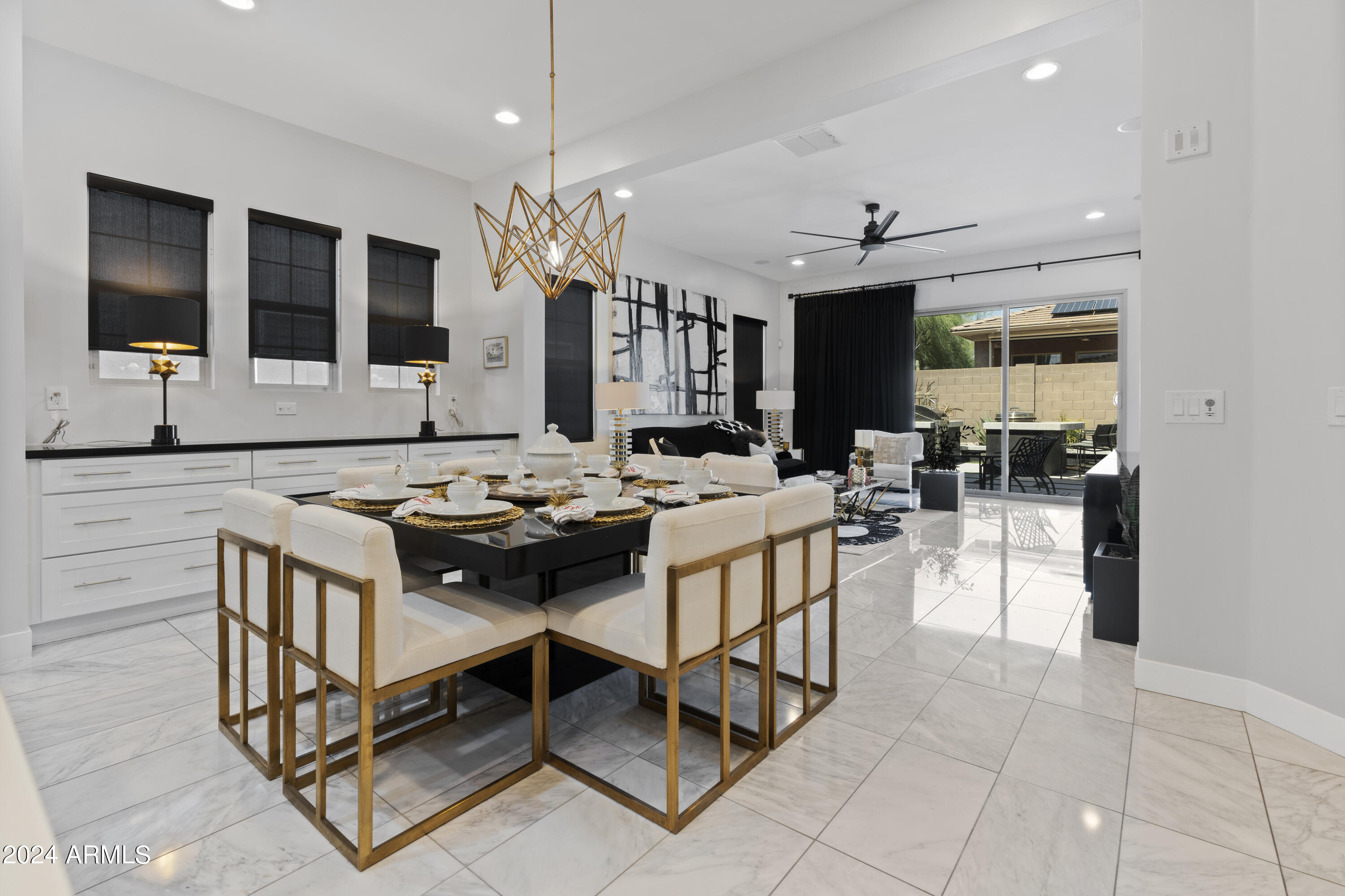 4522 E Vista Bonita Drive