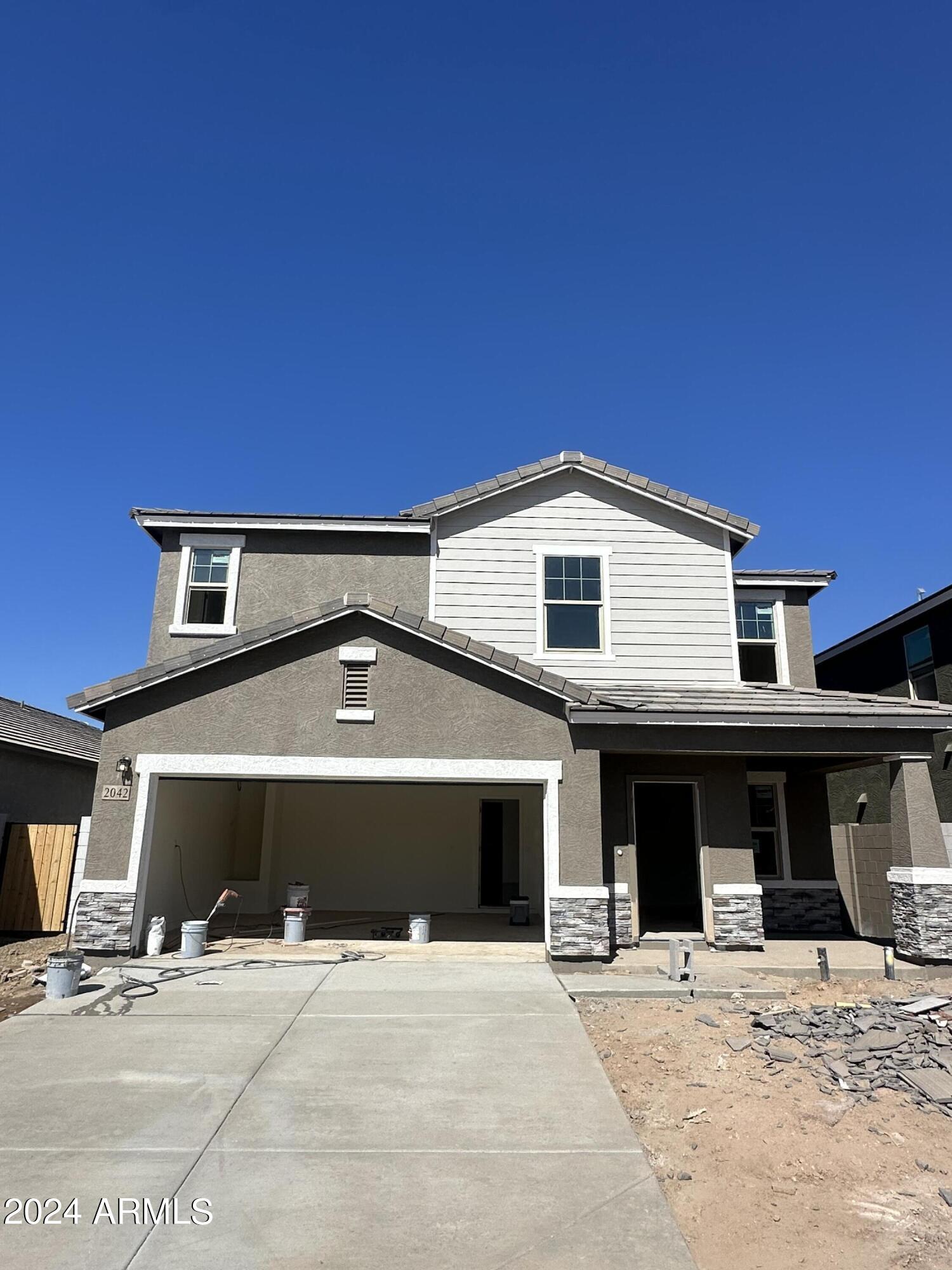 2042 E GRAZING MEADOW Lane