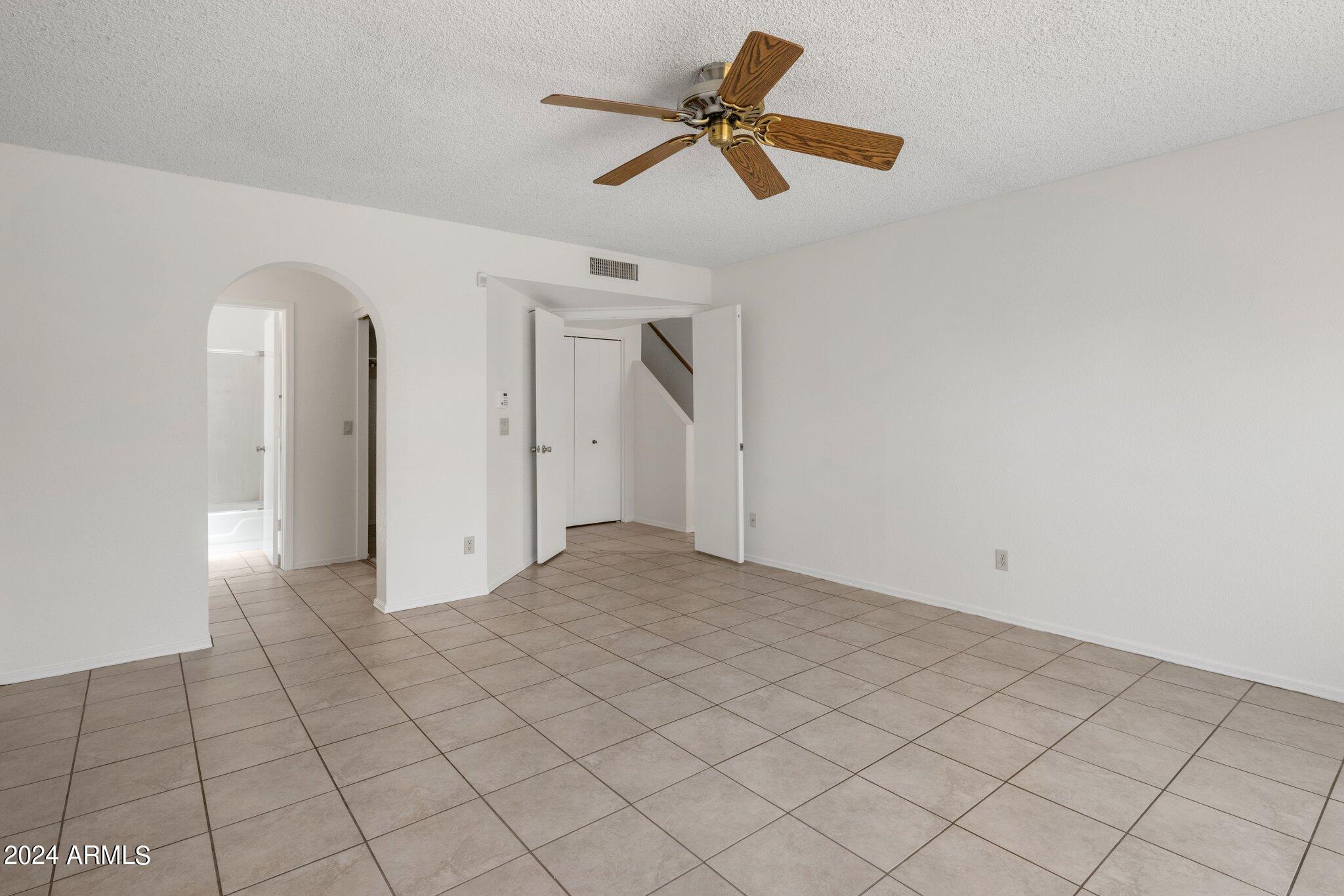 3003 E Muirwood Drive