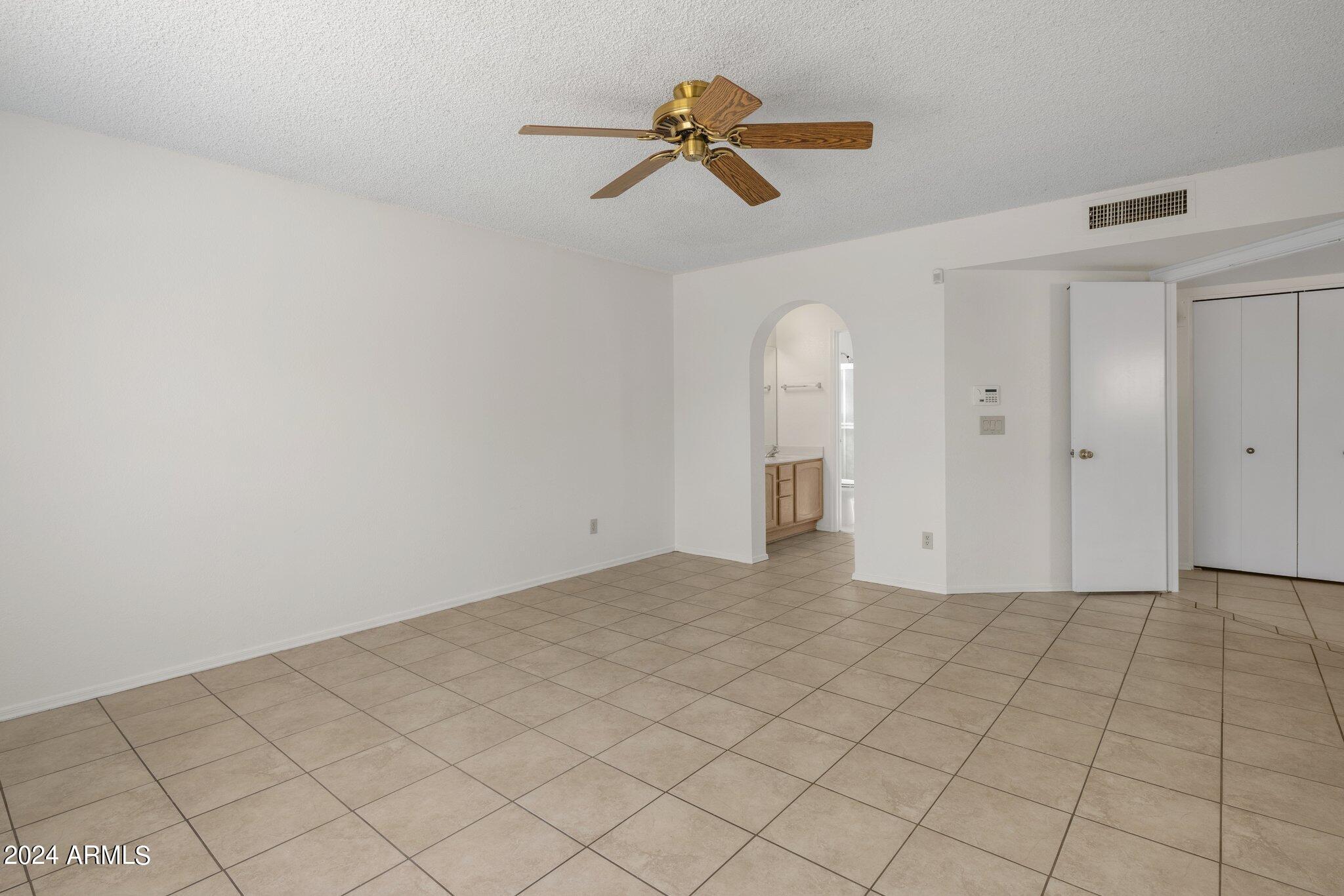 3003 E Muirwood Drive