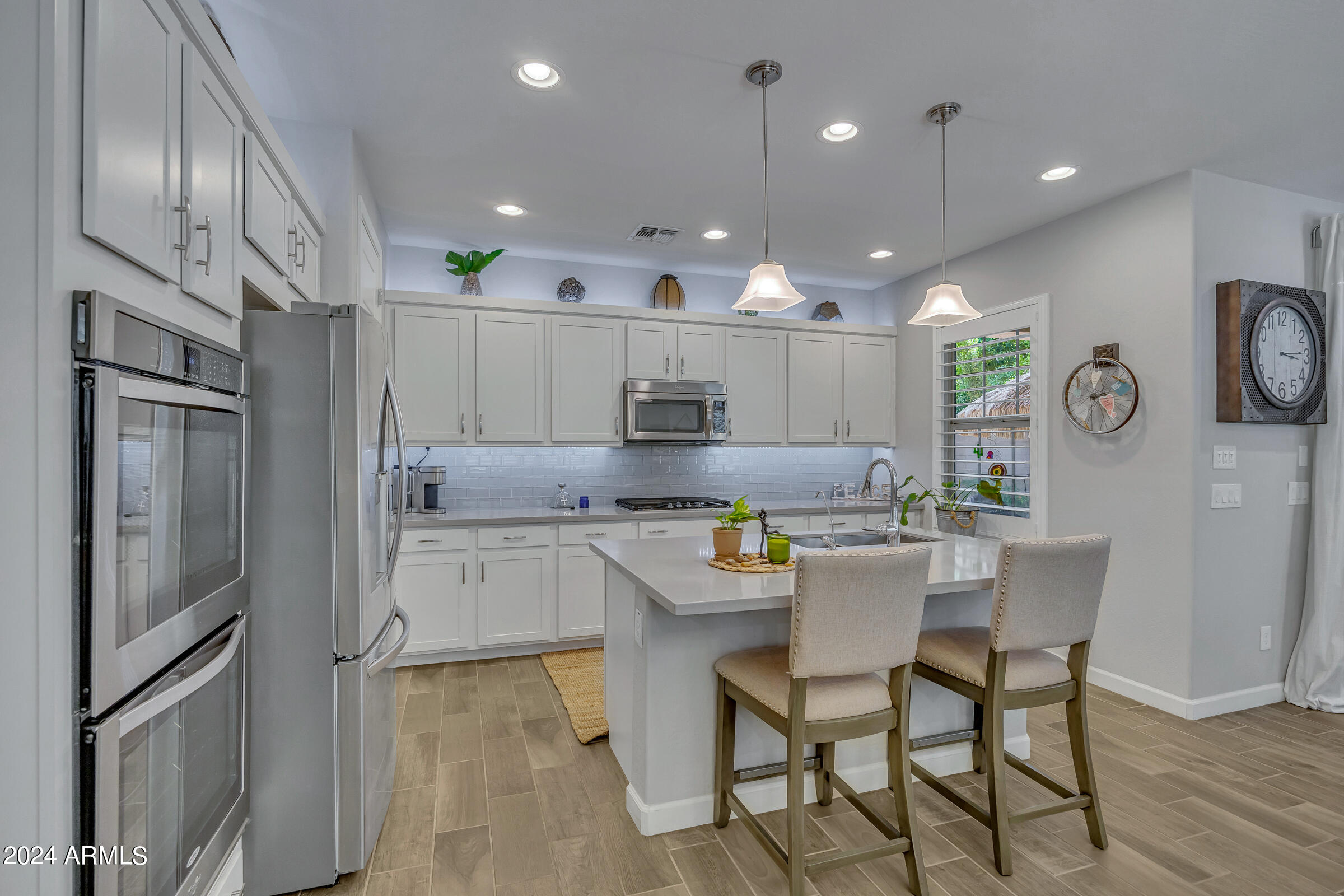 1927 W Yellowstone Way