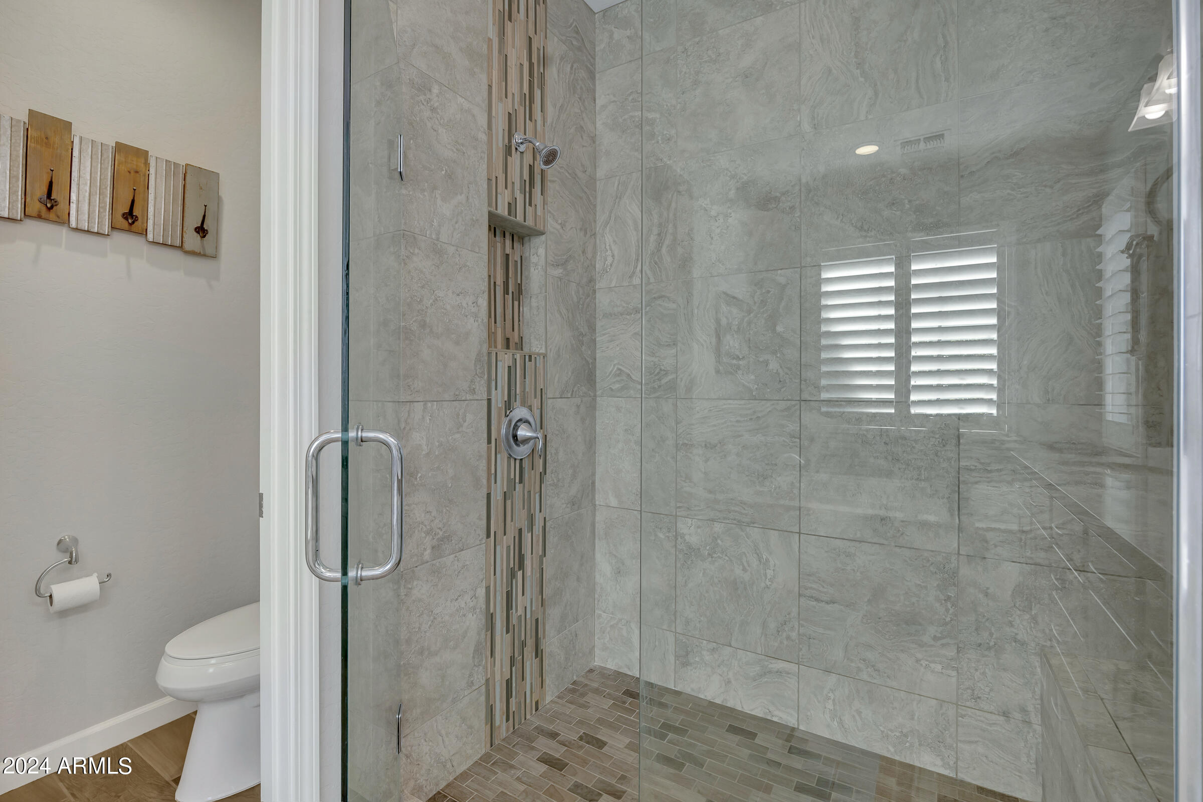 1927 W Yellowstone Way