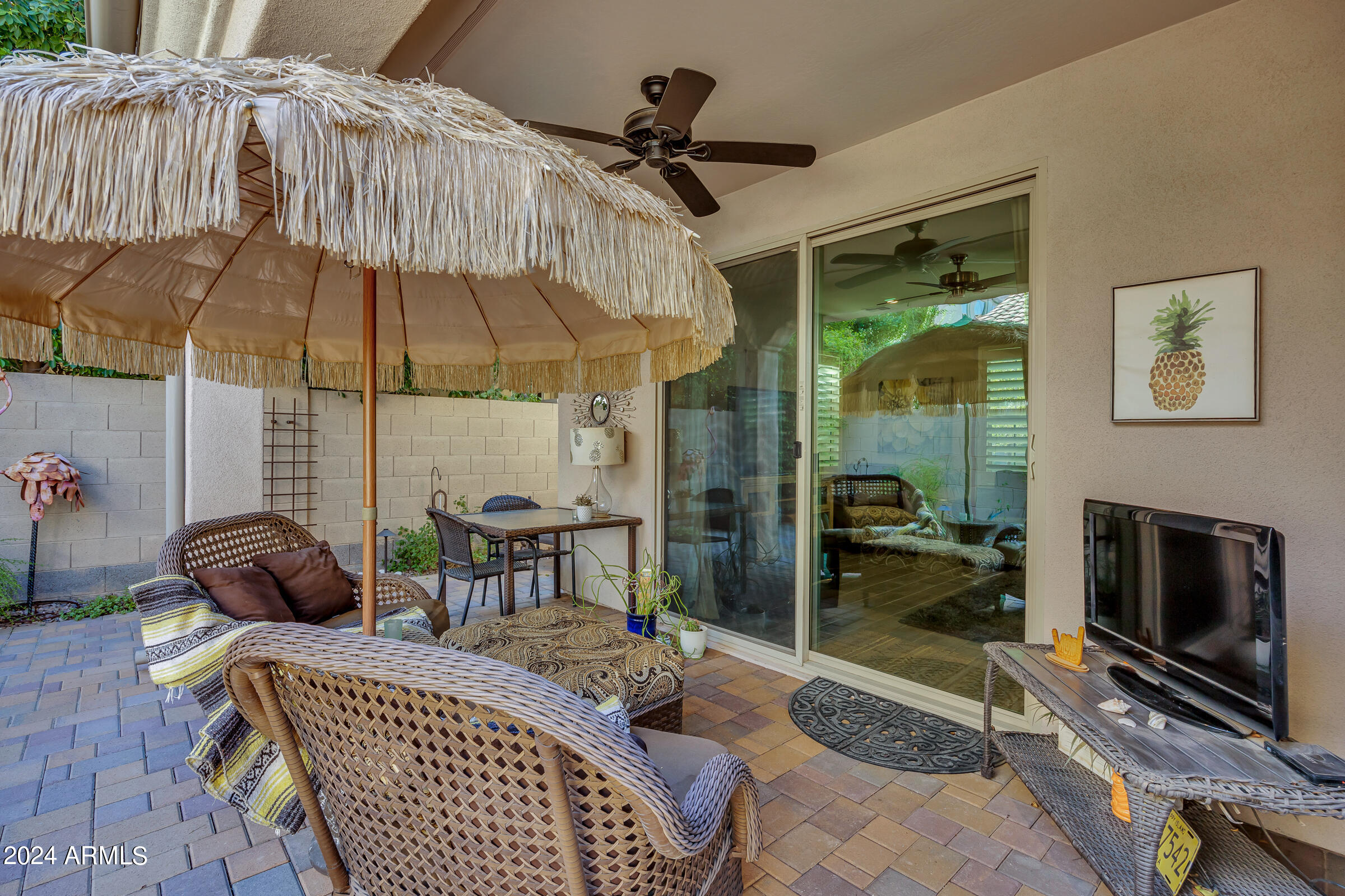 1927 W Yellowstone Way