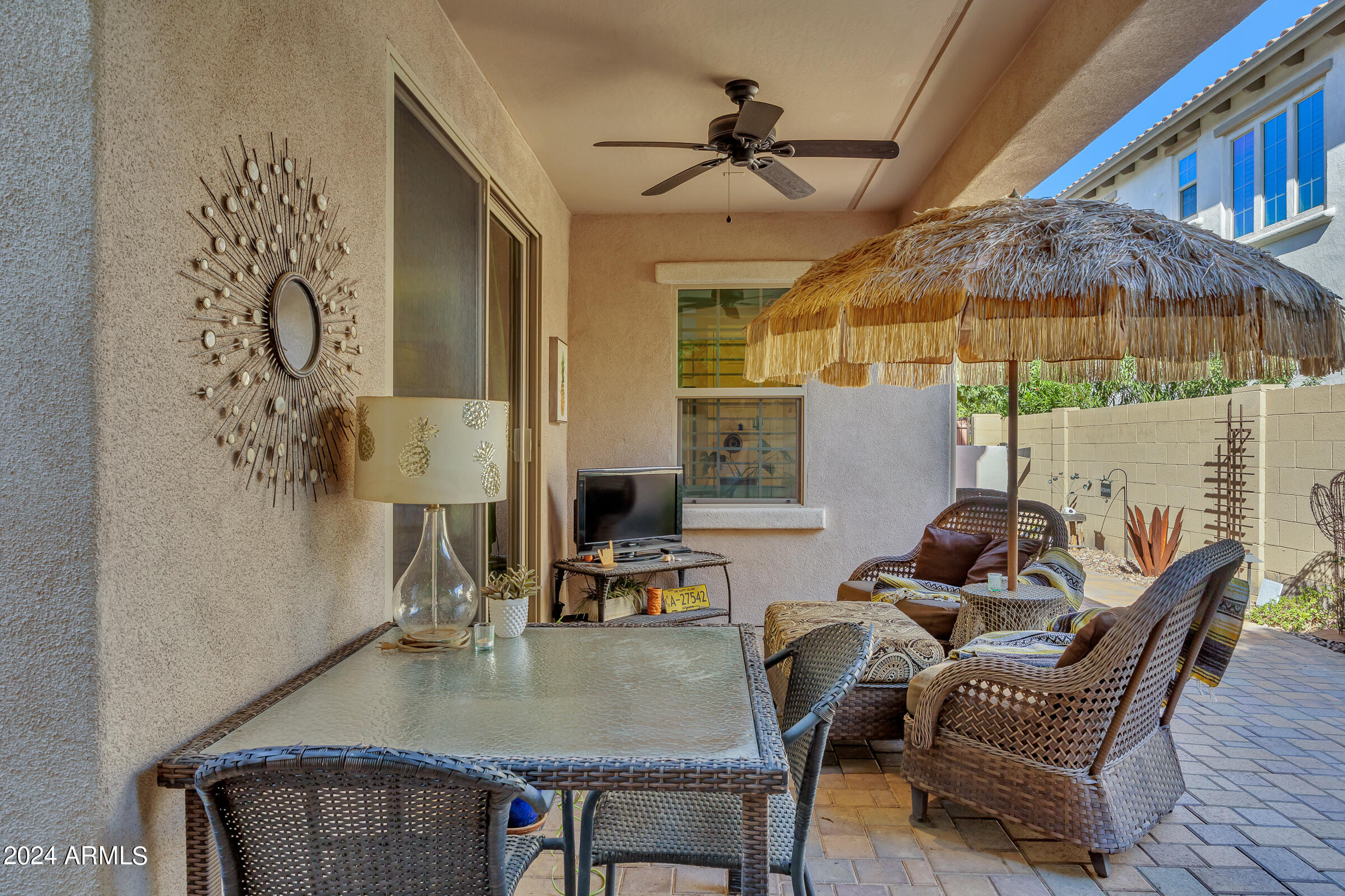 1927 W Yellowstone Way