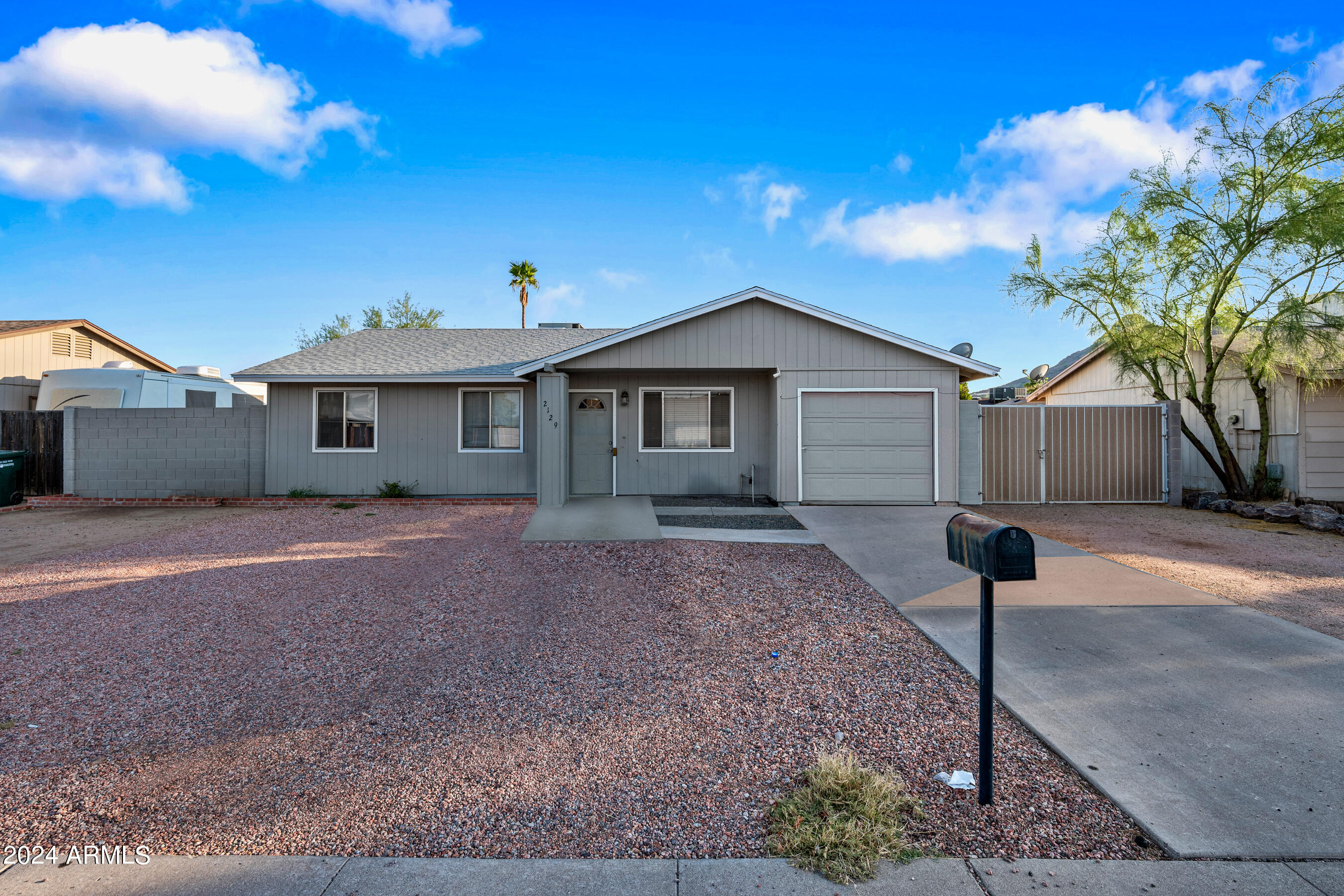 2129 E Marconi Avenue