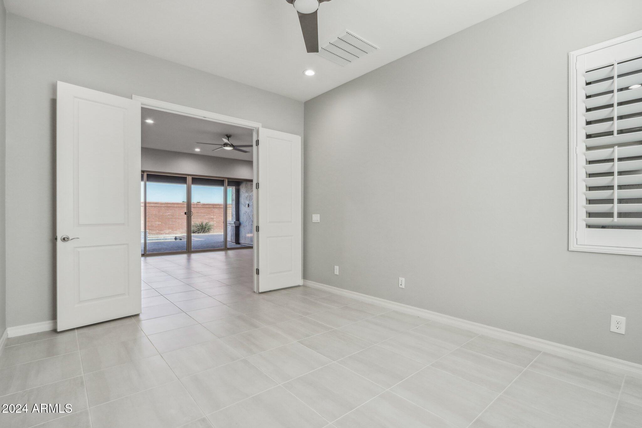 4448 E SKOUSEN Street