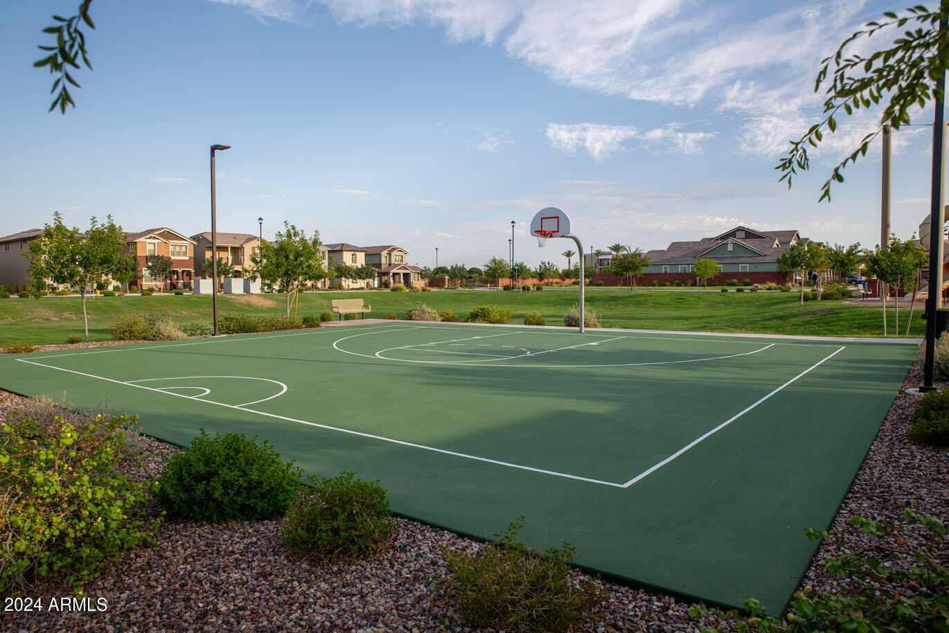 4448 E SKOUSEN Street