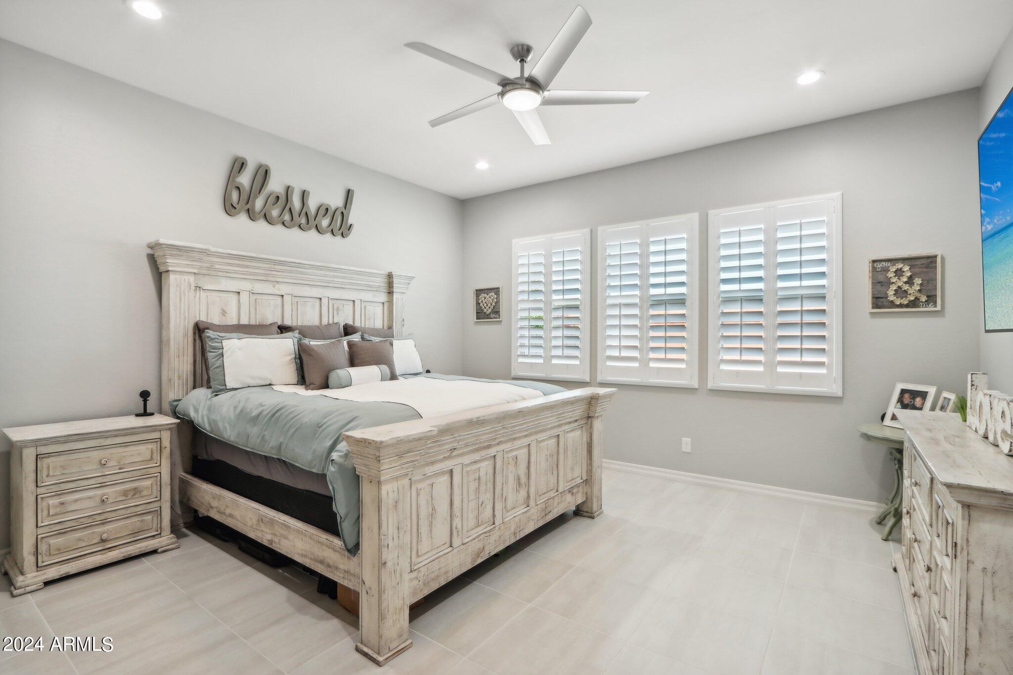 4448 E SKOUSEN Street