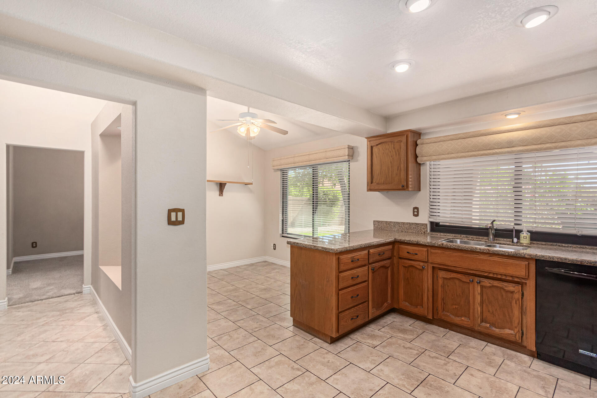 9779 E Gold Dust Avenue, Scottsdale