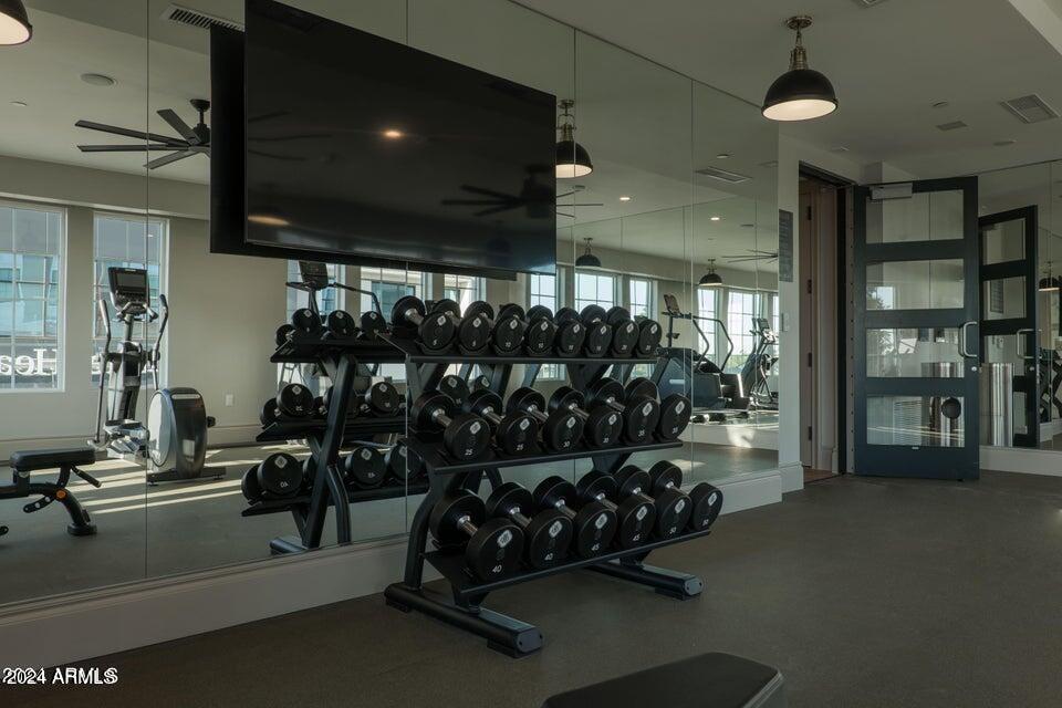 4240 E CAMELBACK Road, 408
