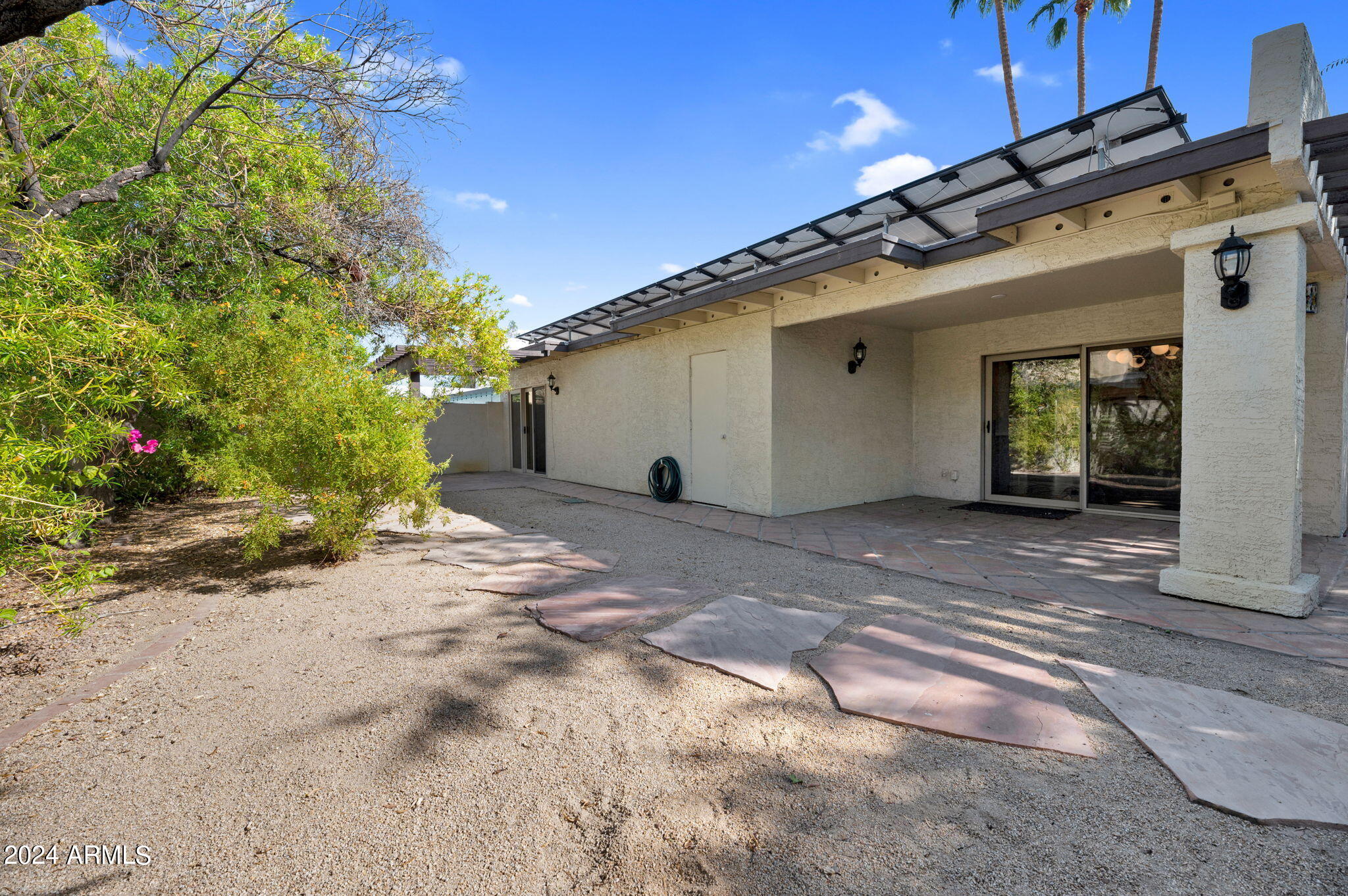 1202 E PALO VERDE Drive