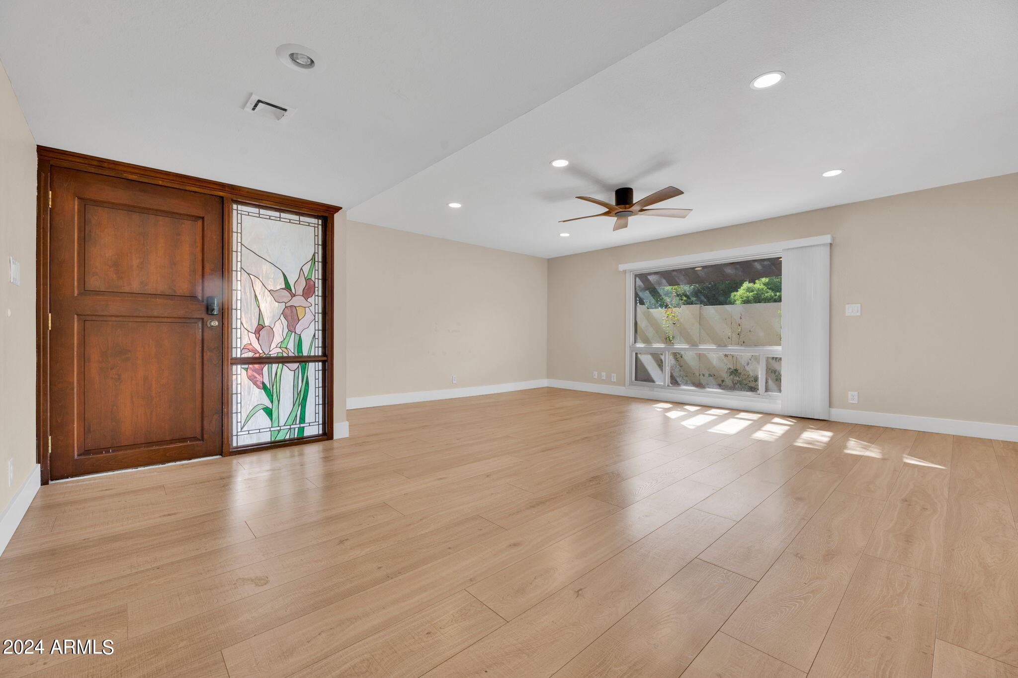 1202 E PALO VERDE Drive