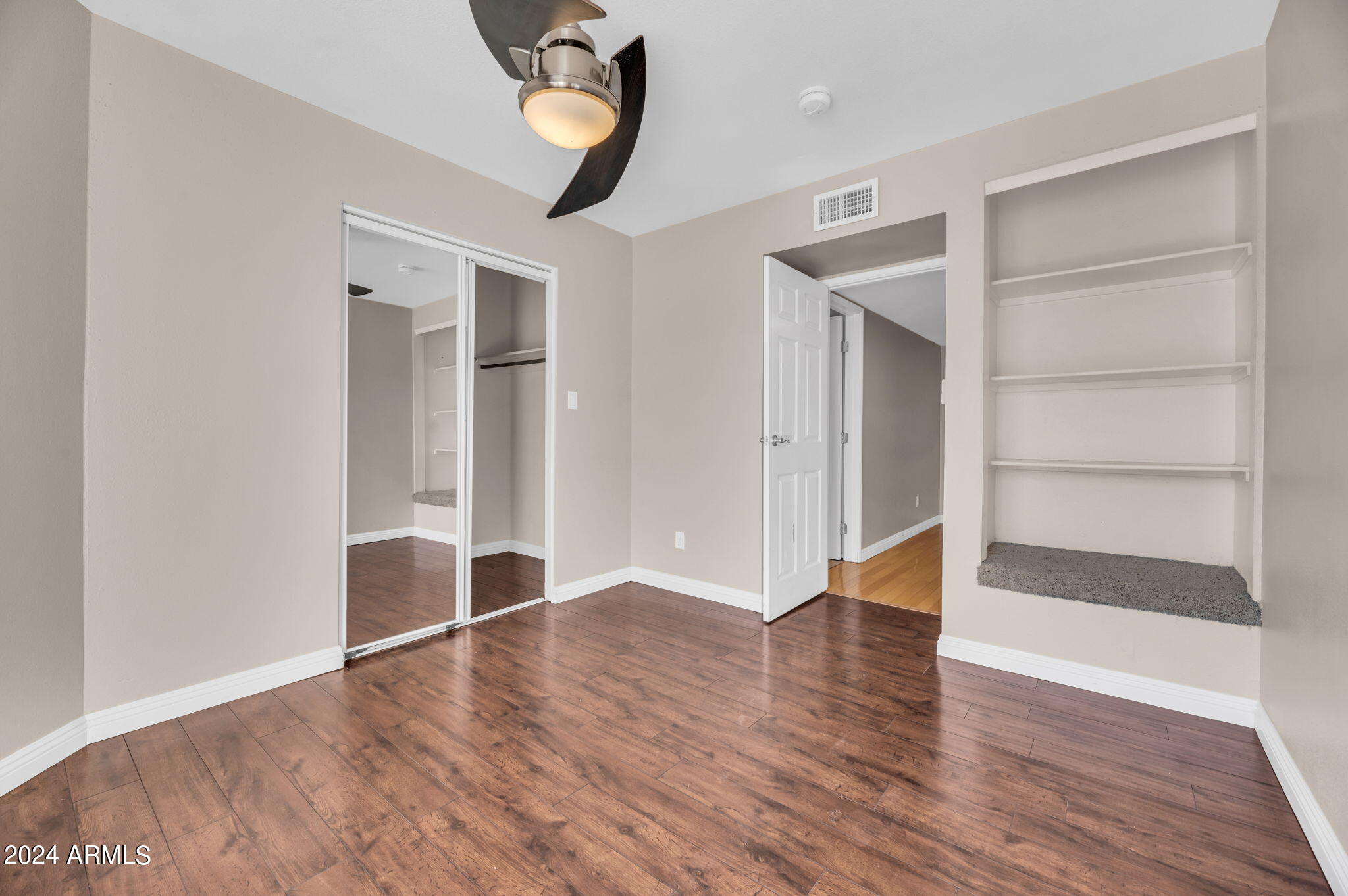 935 N GRANITE REEF Road, 103