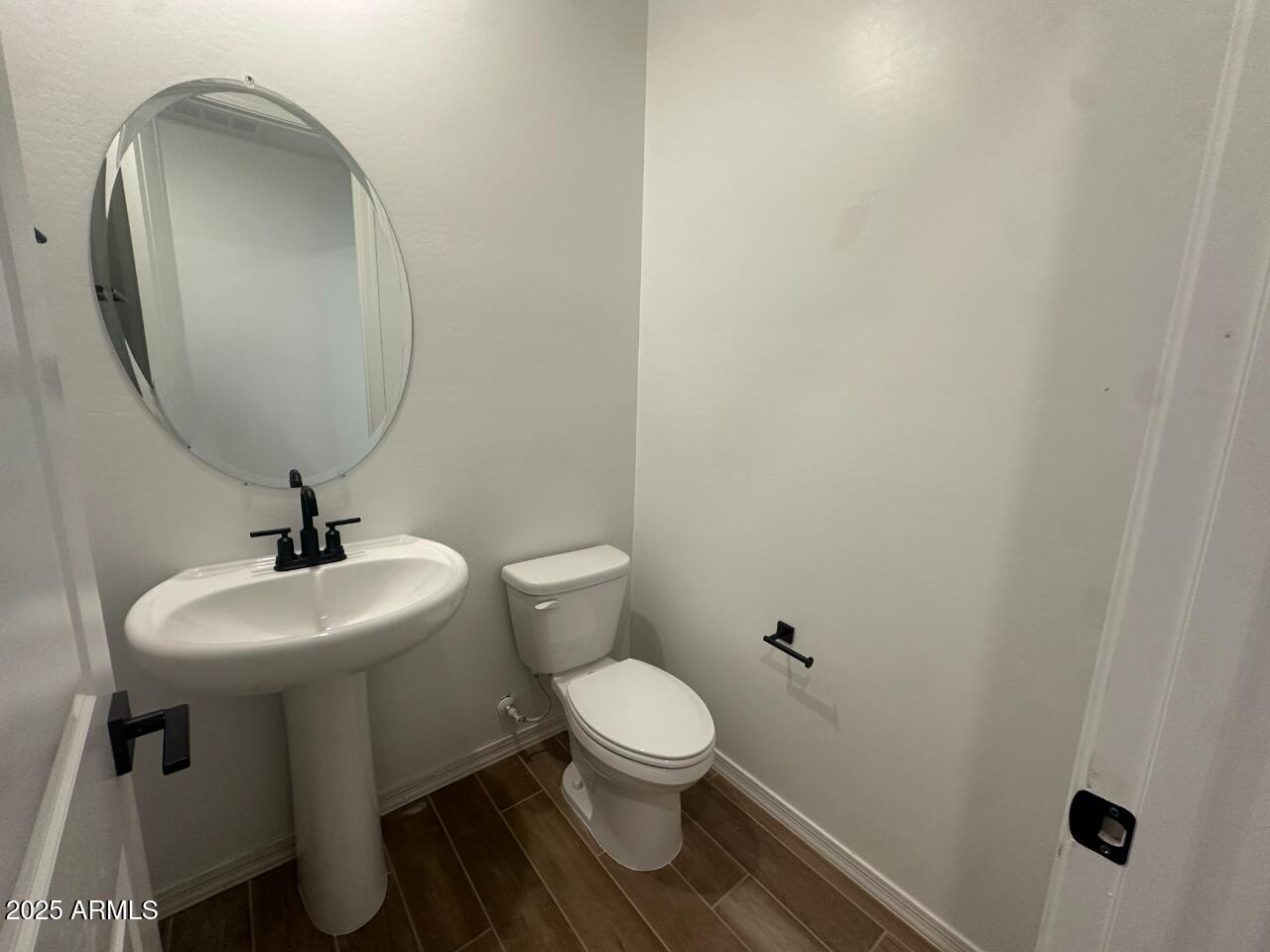 2622 E ABE TRUCKLE Avenue