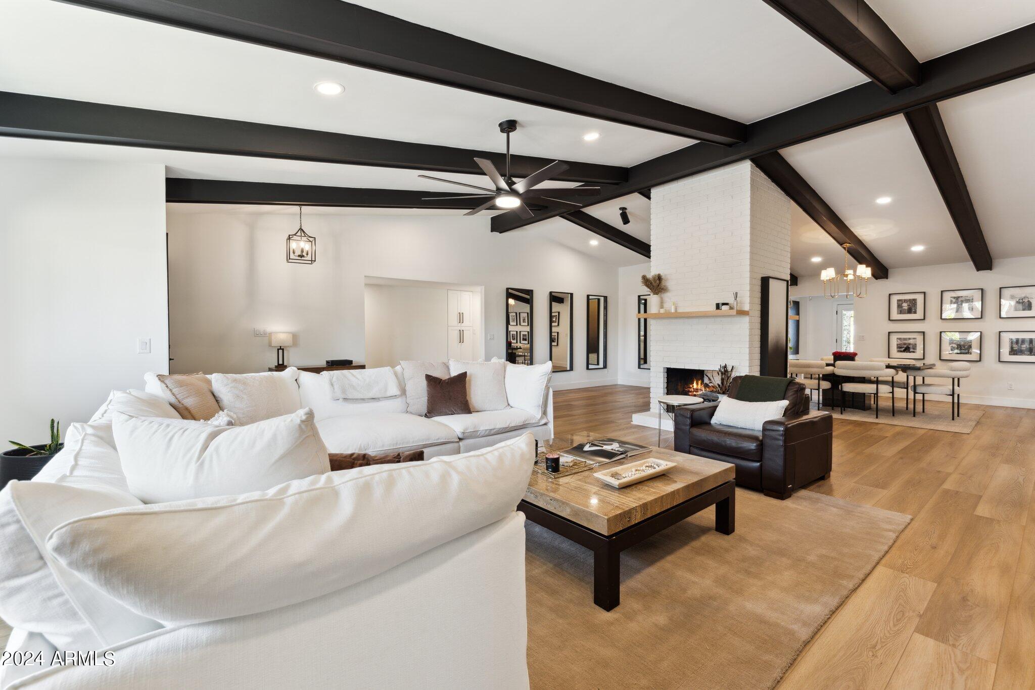 8320 E APPALOOSA Trail