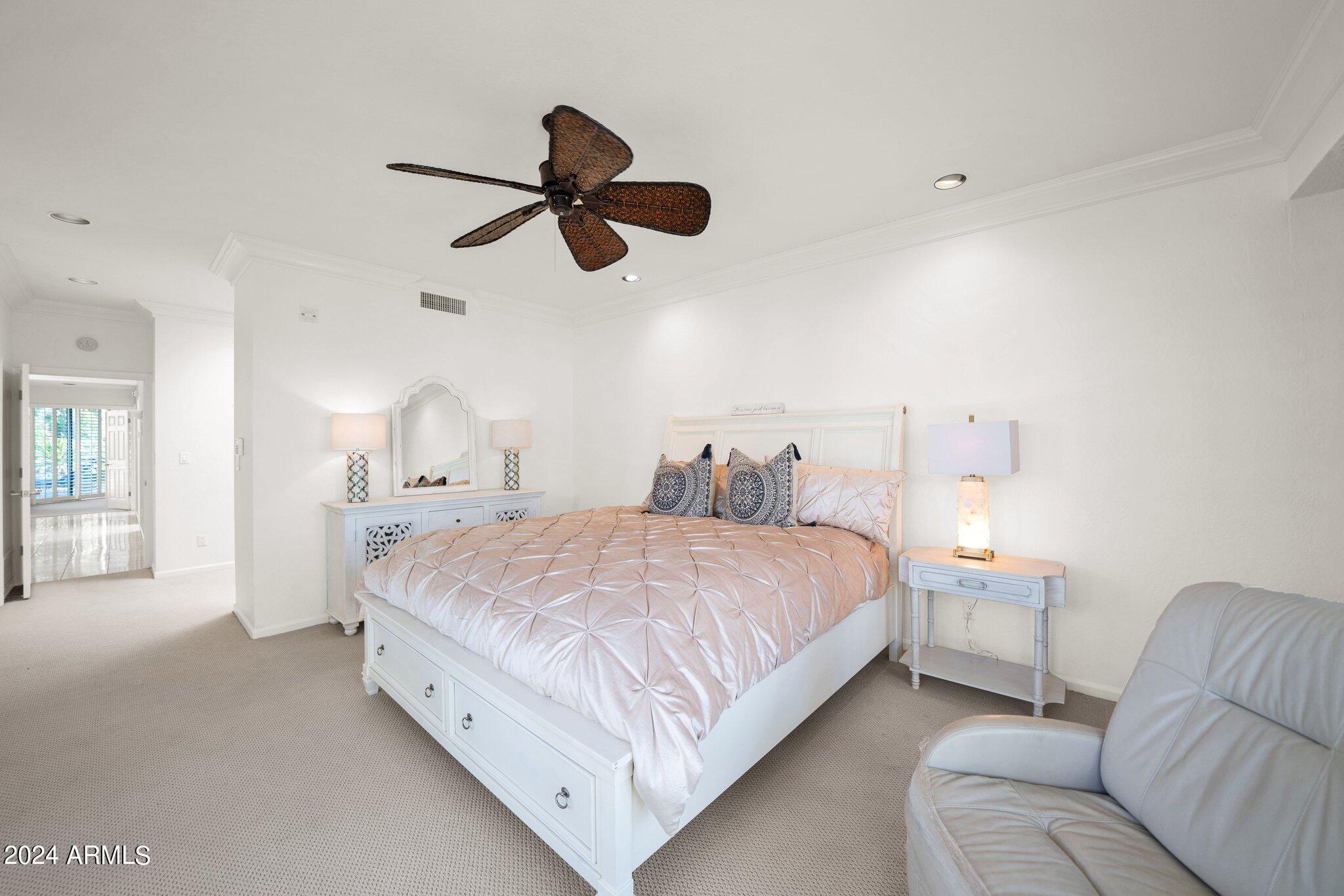 8565 E VISTA DEL LAGO N