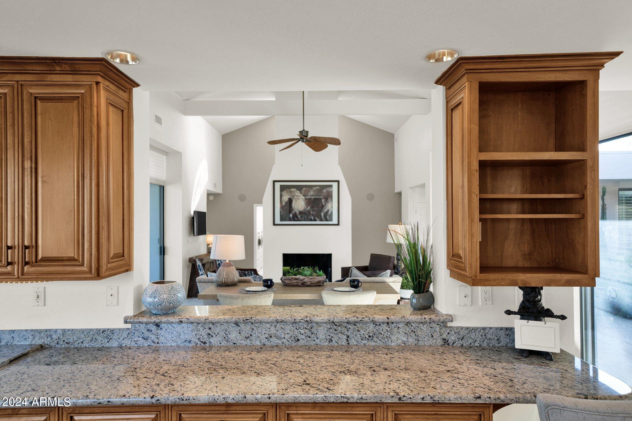 8565 E VISTA DEL LAGO N