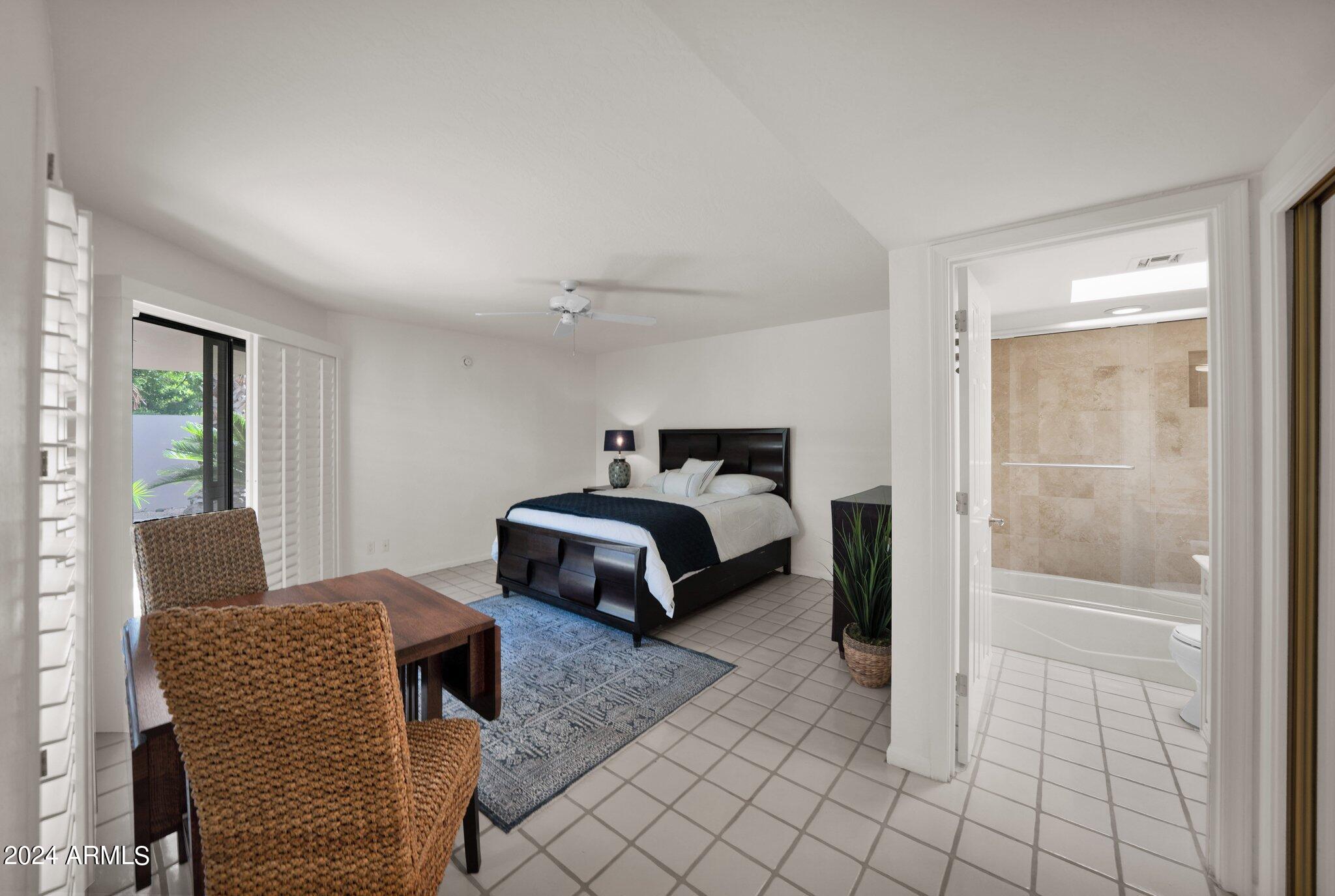 8565 E VISTA DEL LAGO N