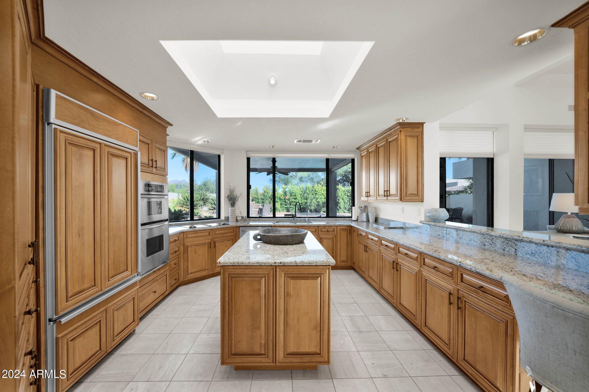 8565 E VISTA DEL LAGO N