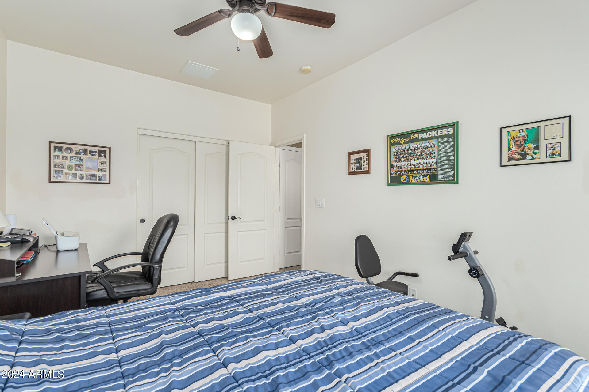 977 E GOLD DUST Way
