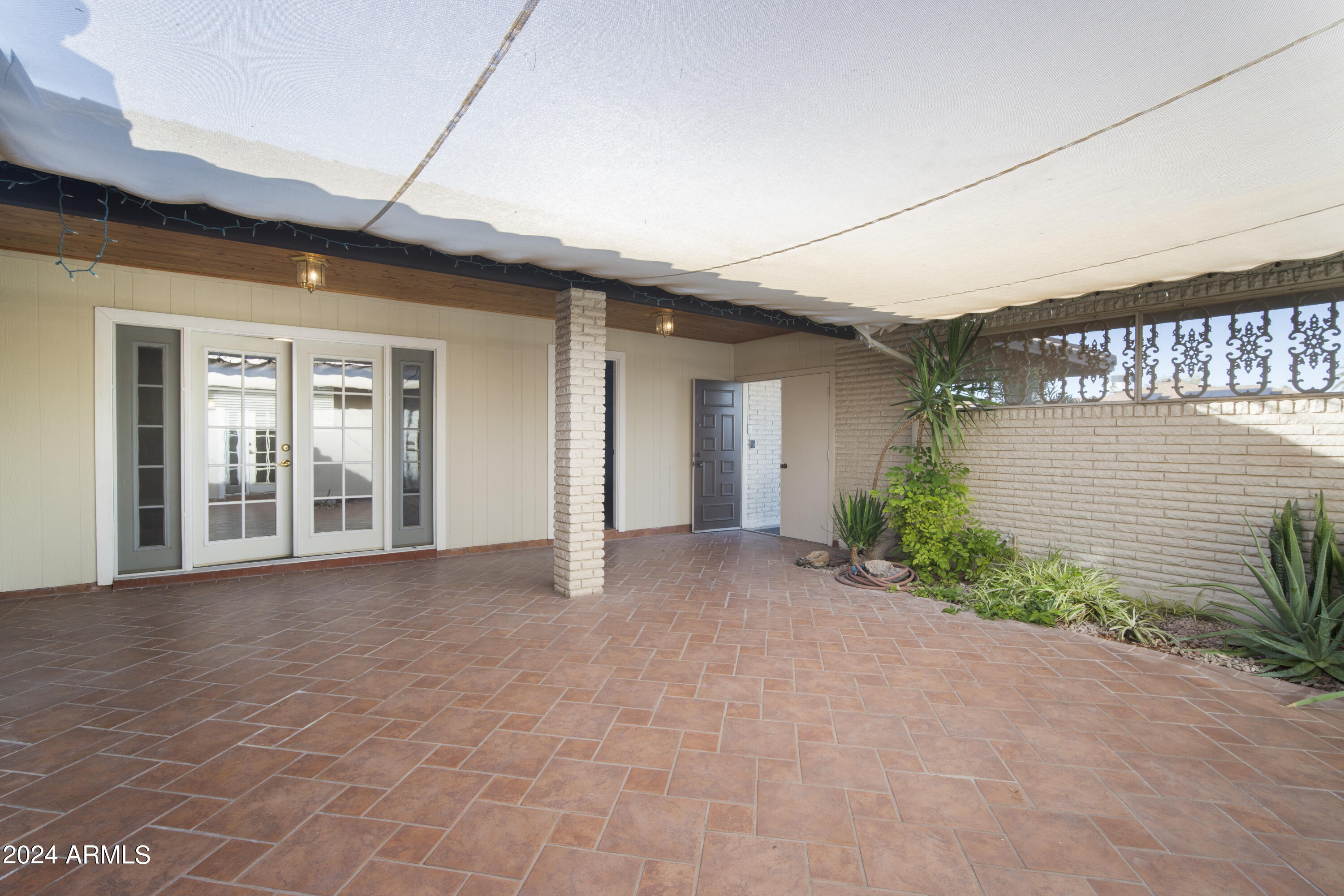 10101 W CAMEO Drive