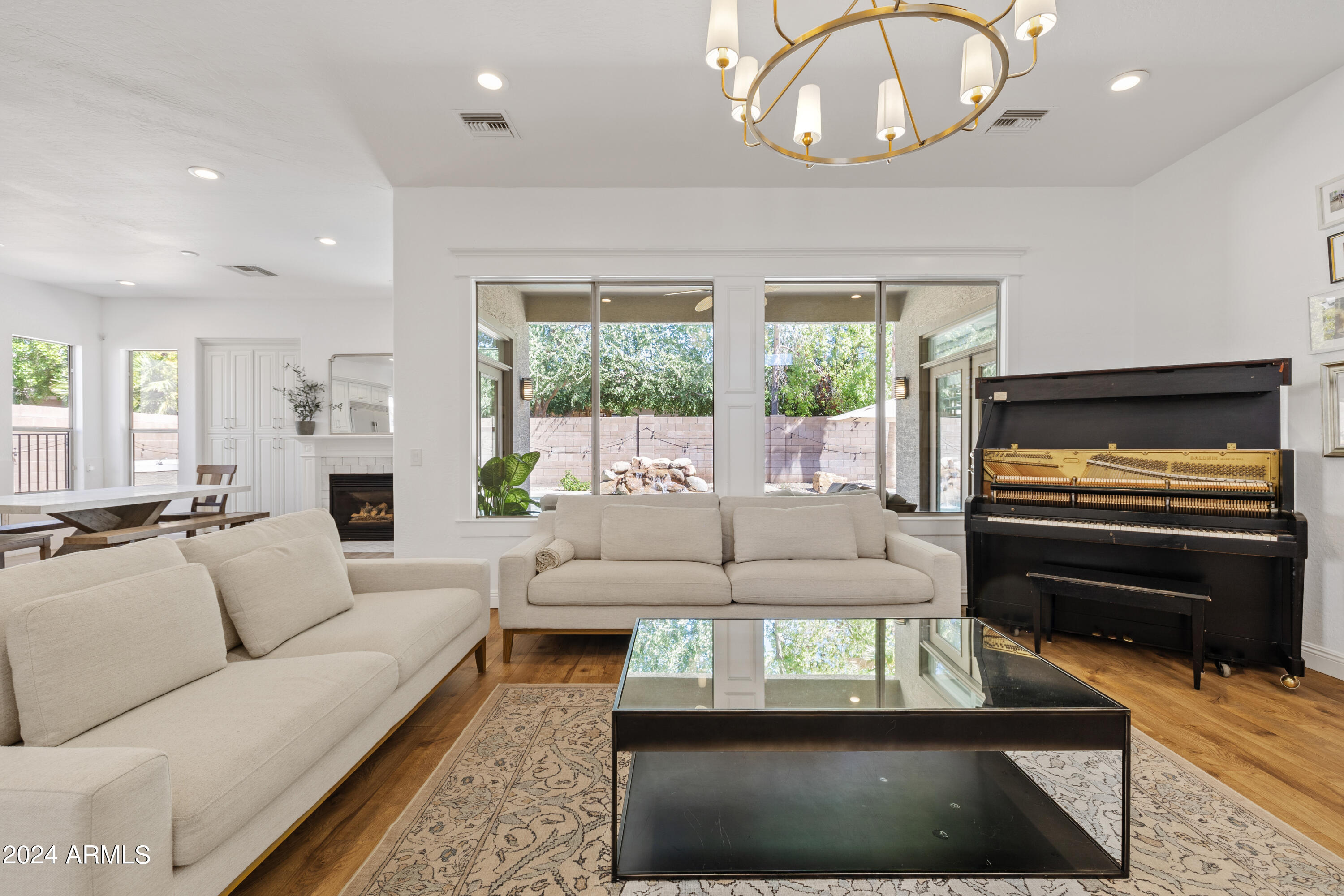 545 S LEMON Court