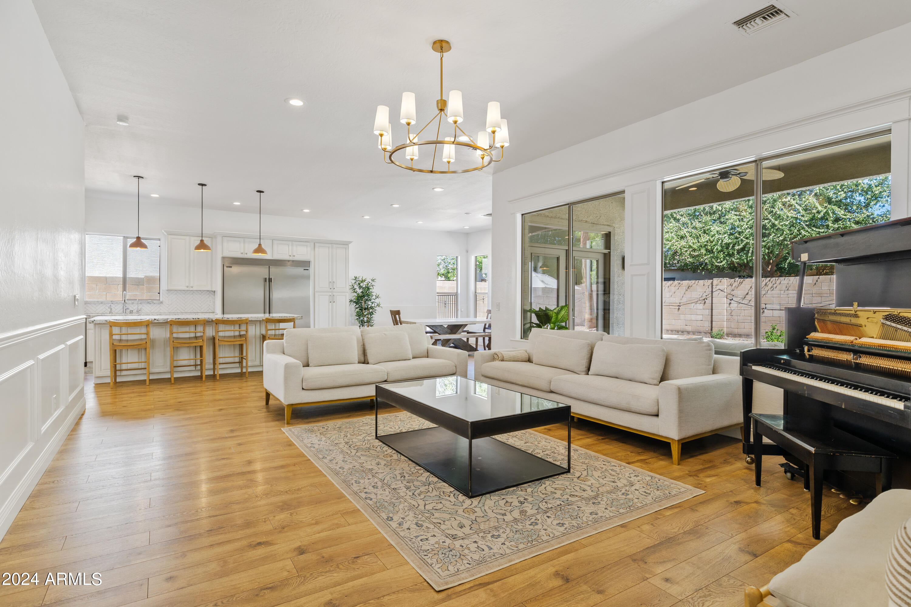 545 S LEMON Court