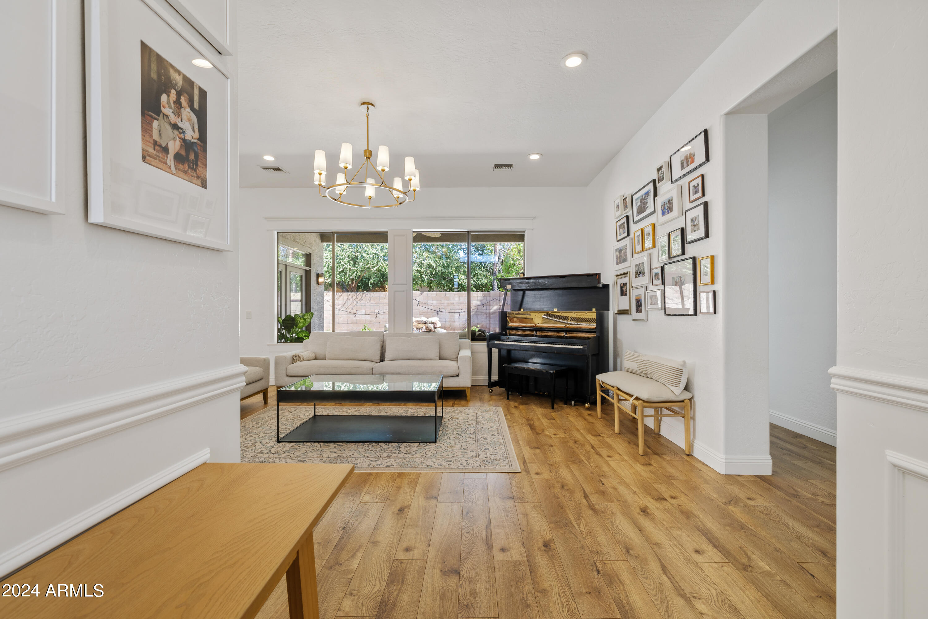 545 S LEMON Court