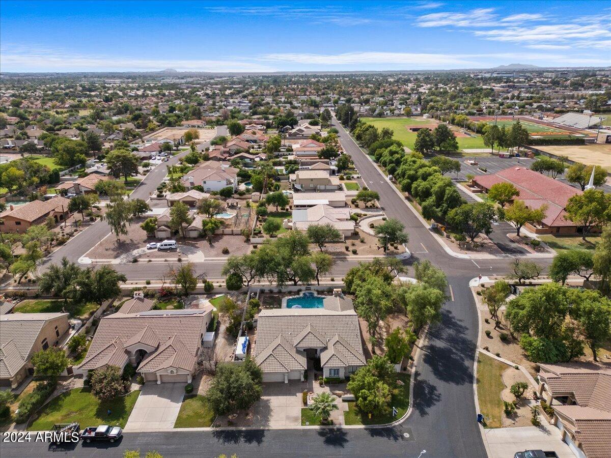 1227 E JEANINE Drive