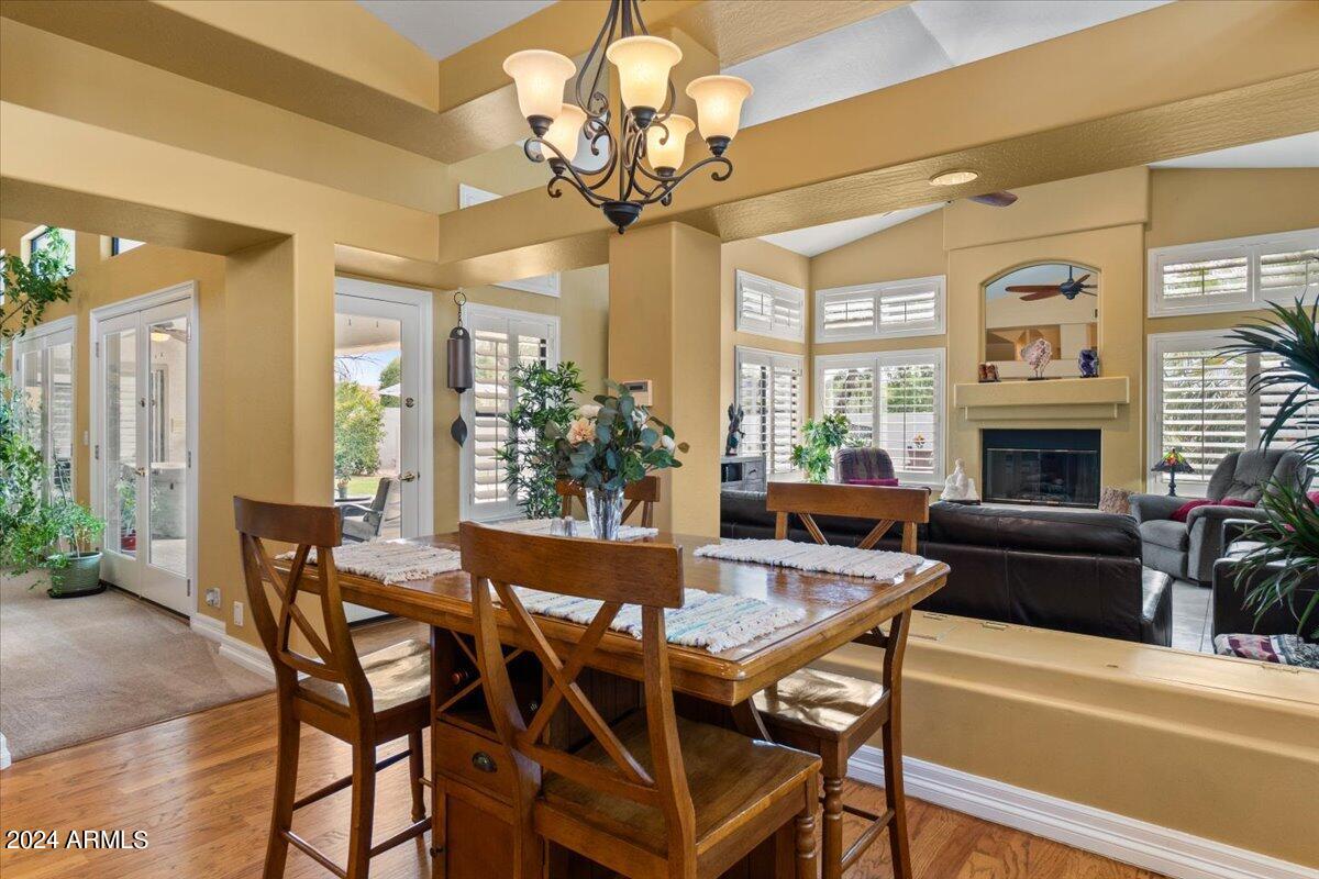 1227 E JEANINE Drive