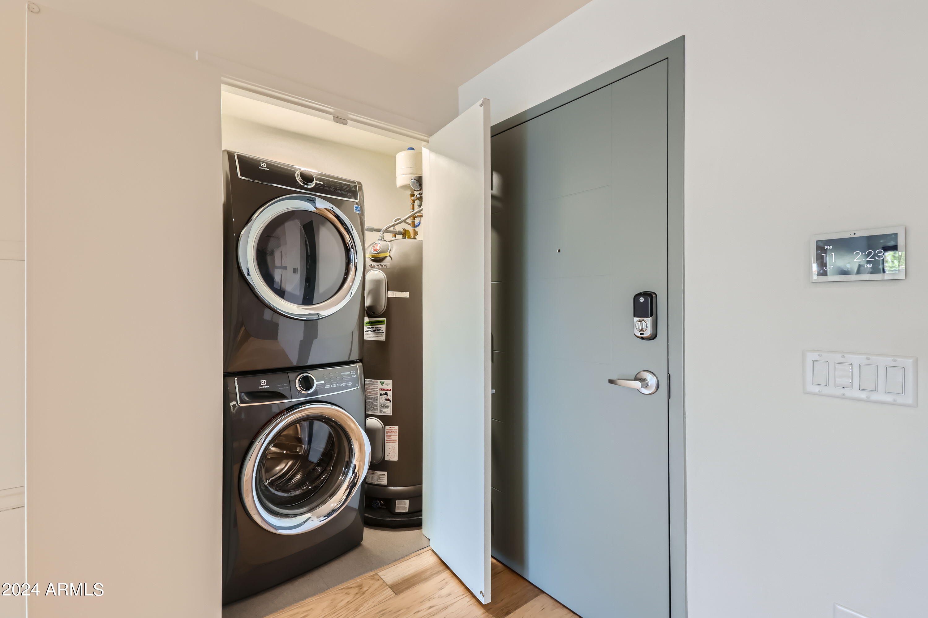 2300 E CAMPBELL Avenue, 129