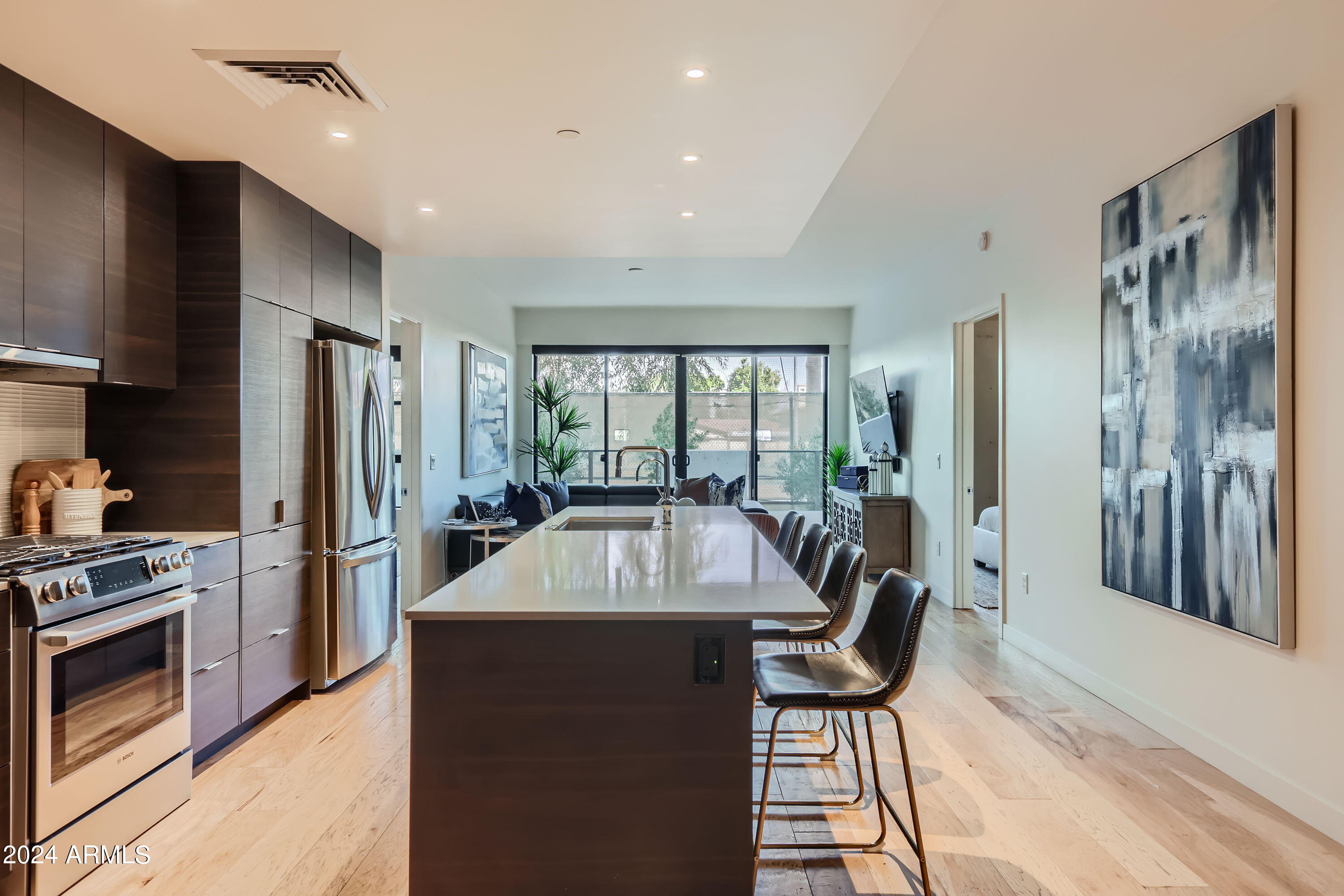 2300 E CAMPBELL Avenue, 129