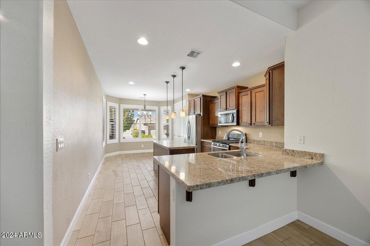 1569 N RANGE VIEW Circle