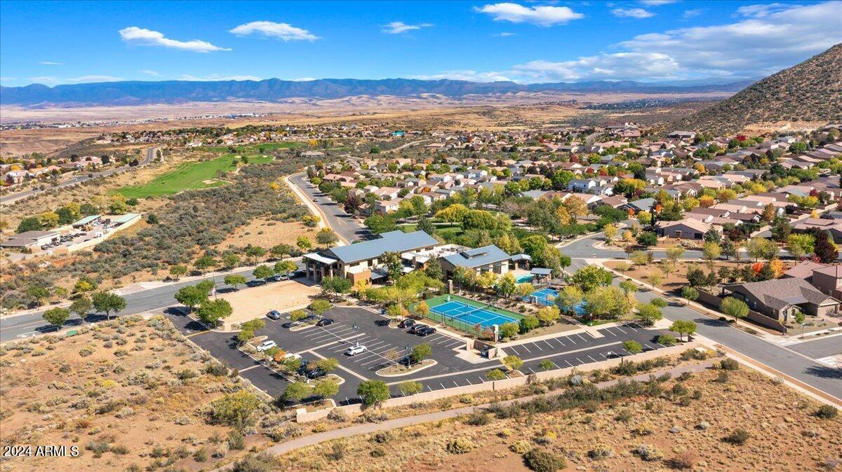 1569 N RANGE VIEW Circle