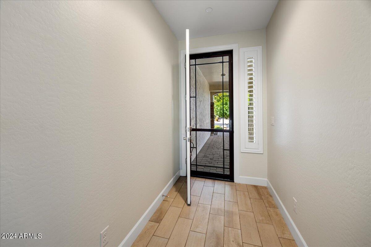 1569 N RANGE VIEW Circle