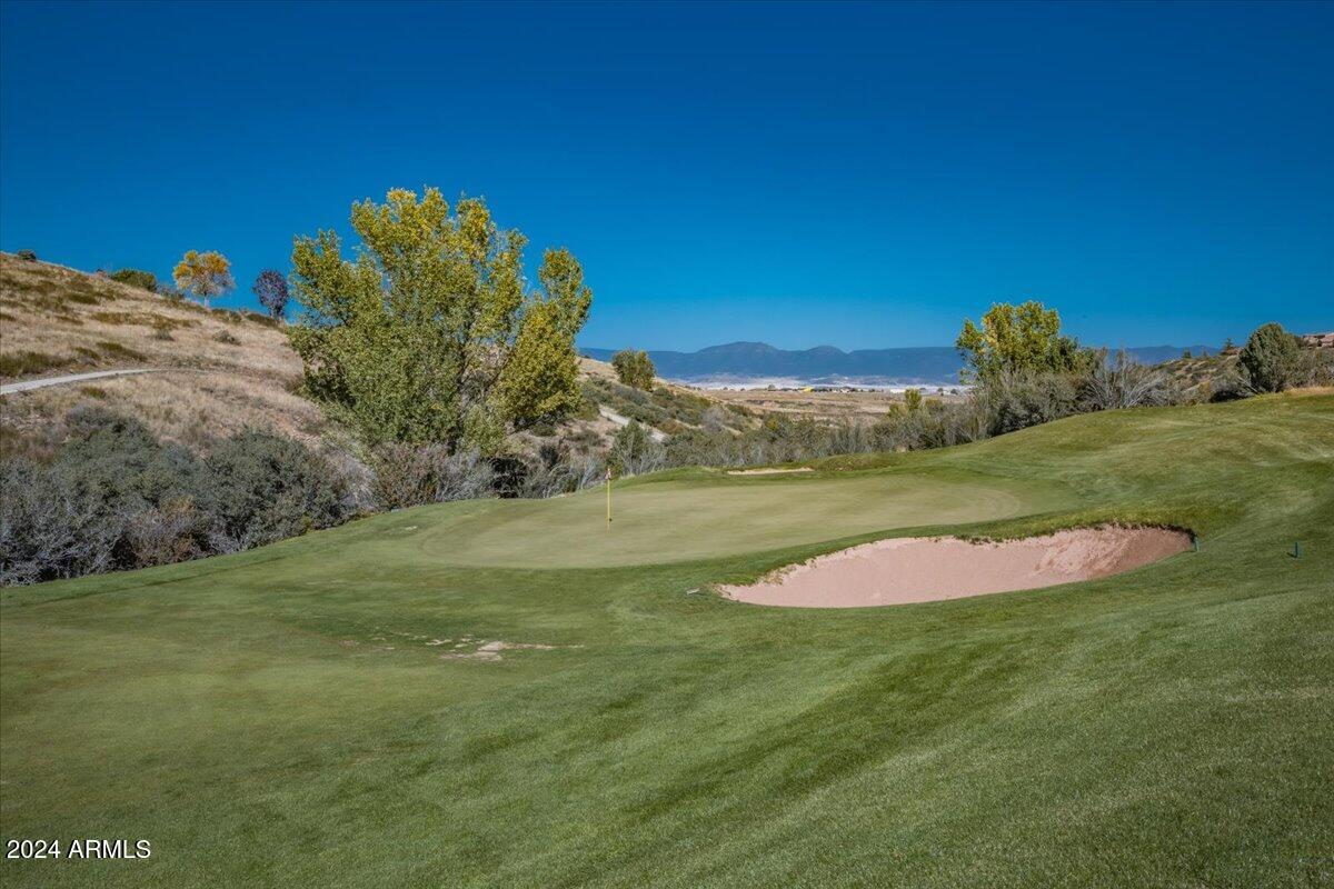 1569 N RANGE VIEW Circle