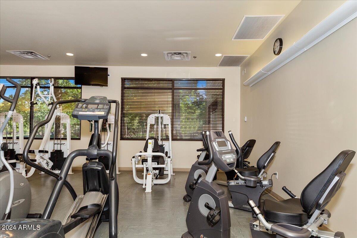 1569 N RANGE VIEW Circle