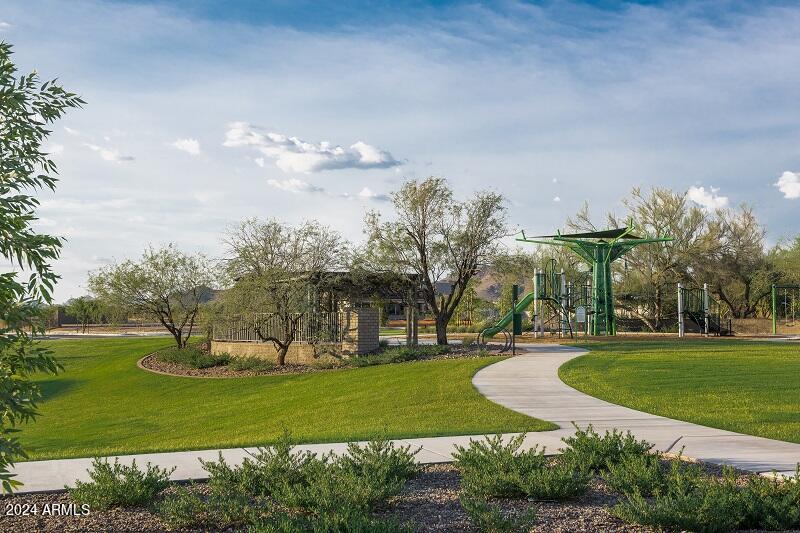 2223 W CHISUM Trail
