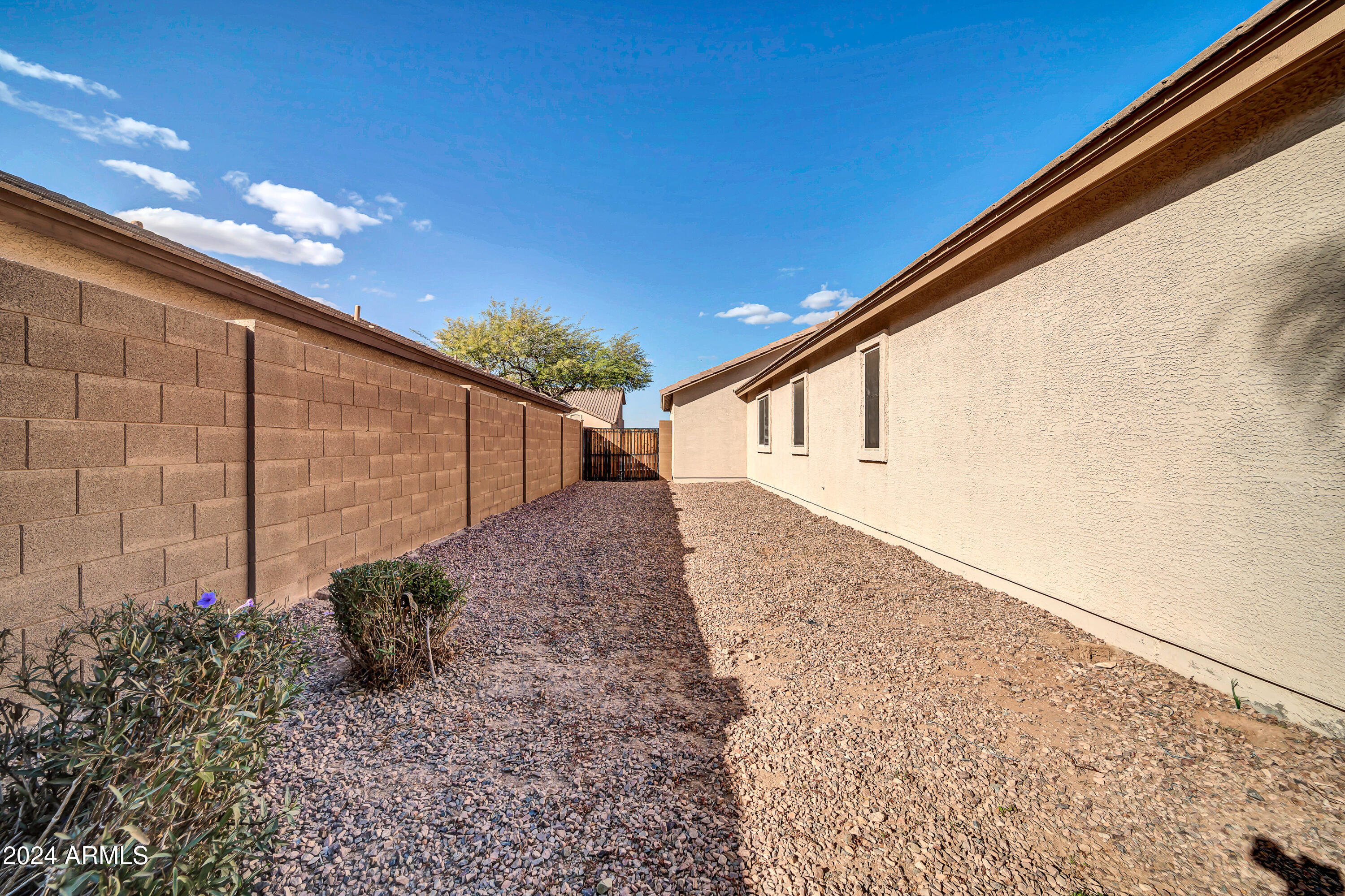 8031 W MARTHA Way