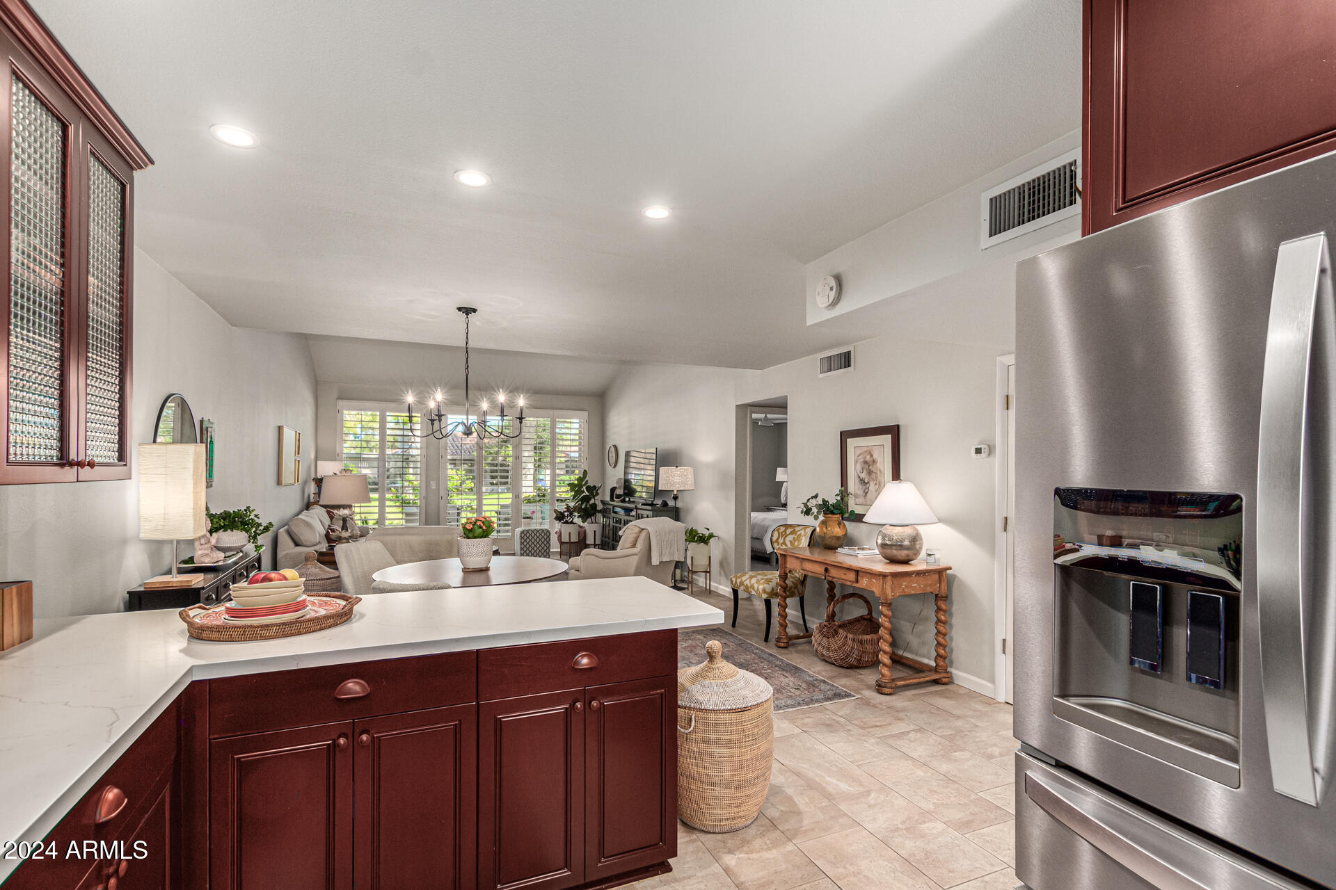7658 E VISTA Drive