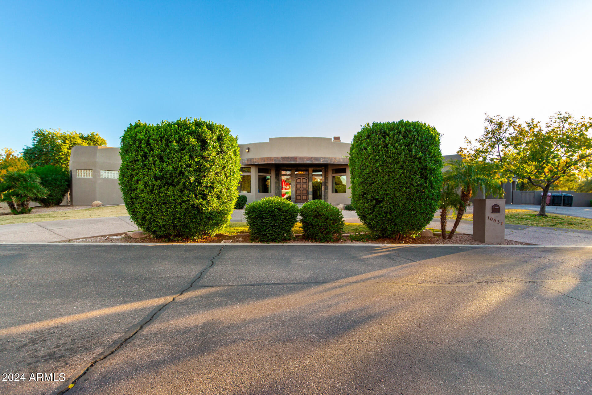 10837 E IRONWOOD Drive