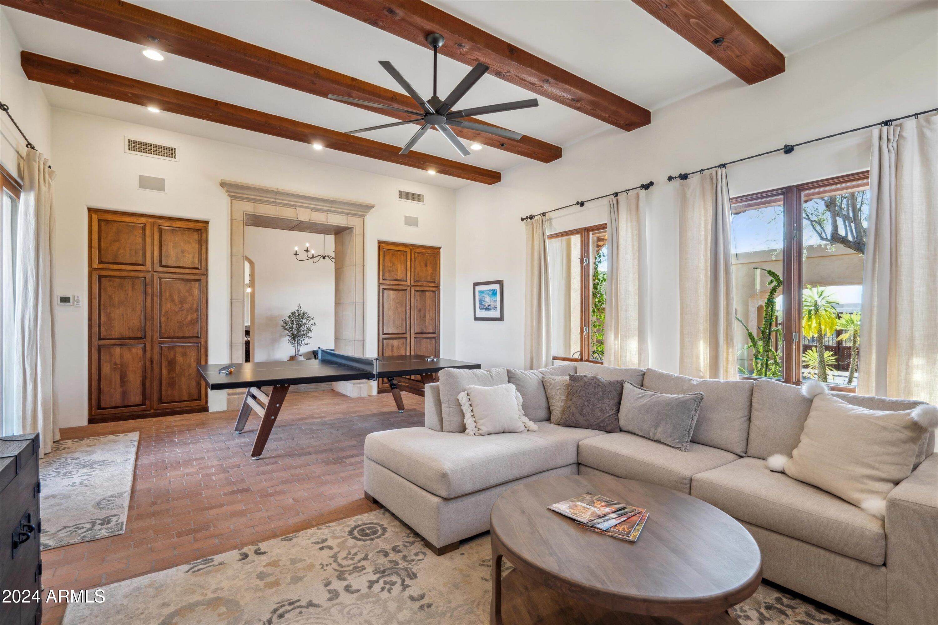 8300 E DIXILETA Drive, 218