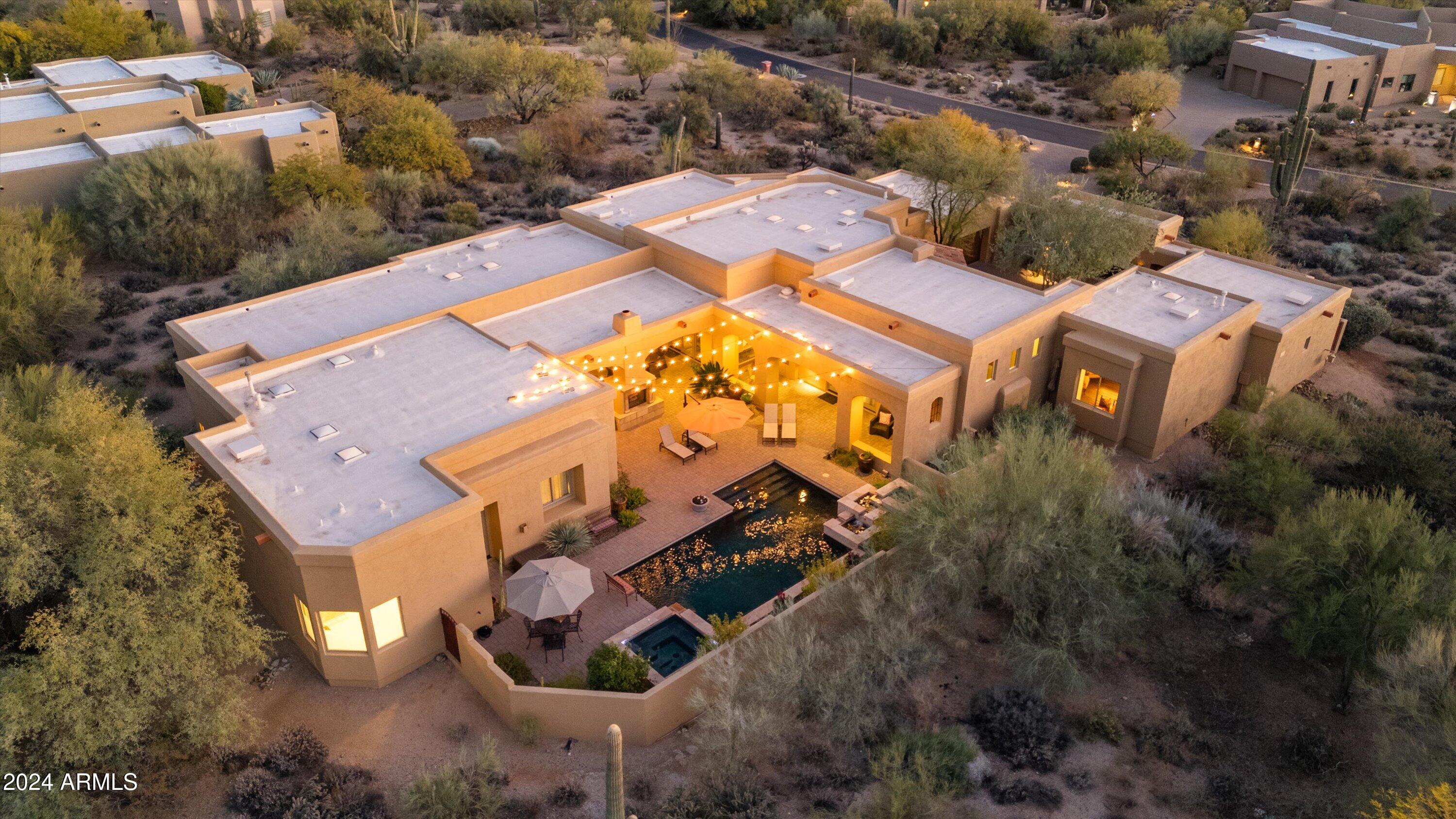 8300 E DIXILETA Drive, 218