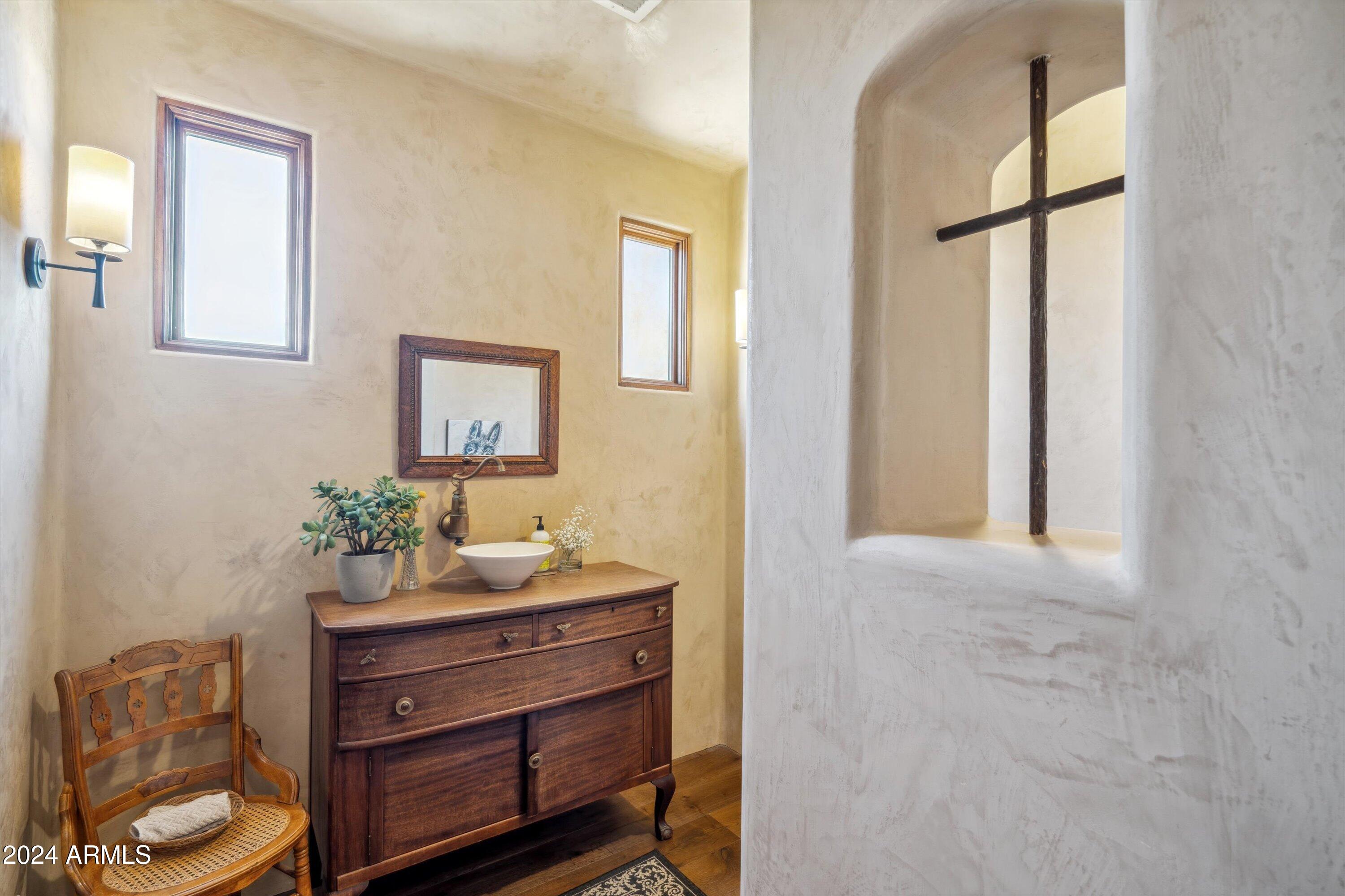 8300 E DIXILETA Drive, 218